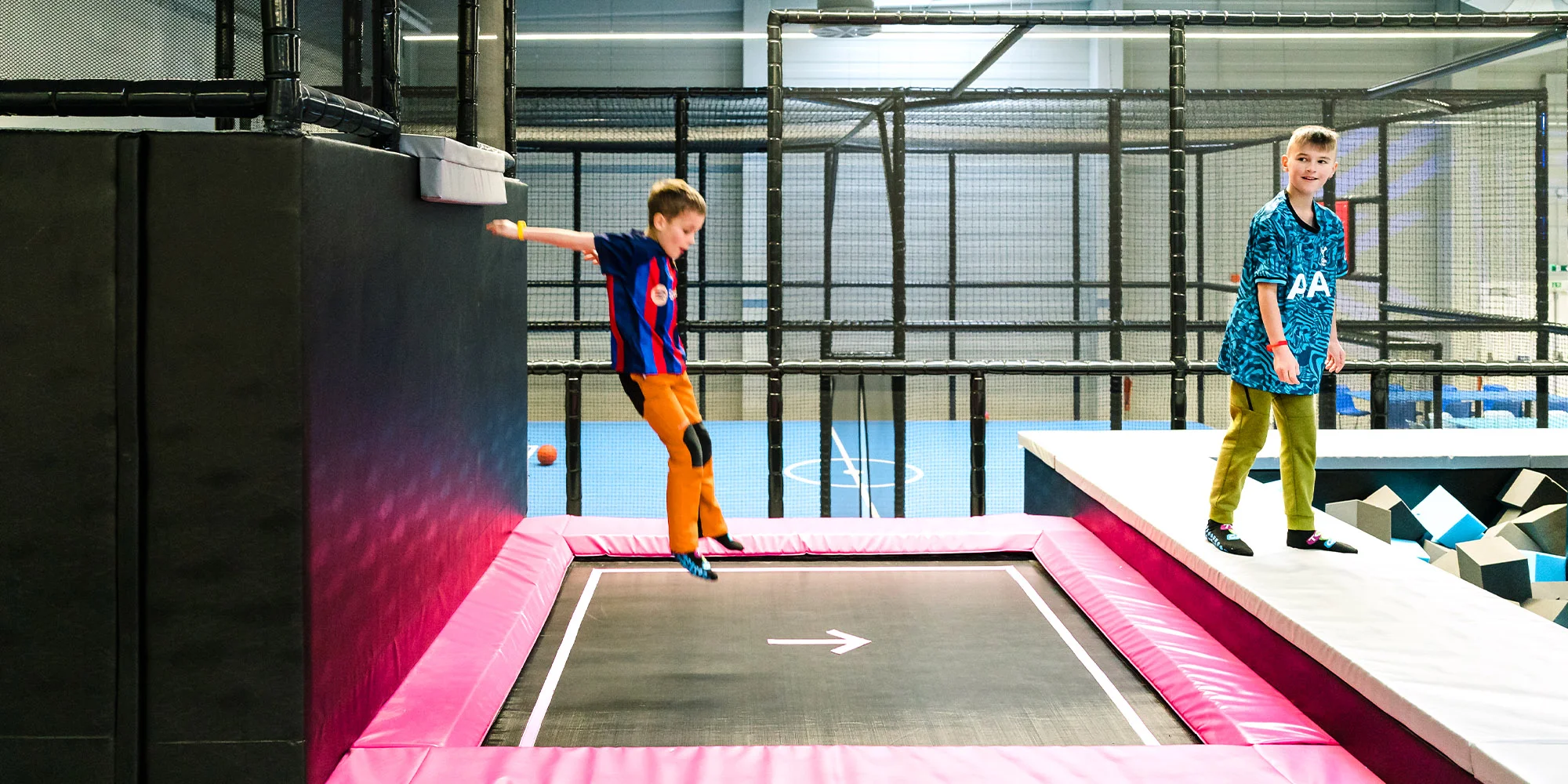 Vstup do trampolínového parku Toboga JUMP! na 60, 90 nebo 120 min.