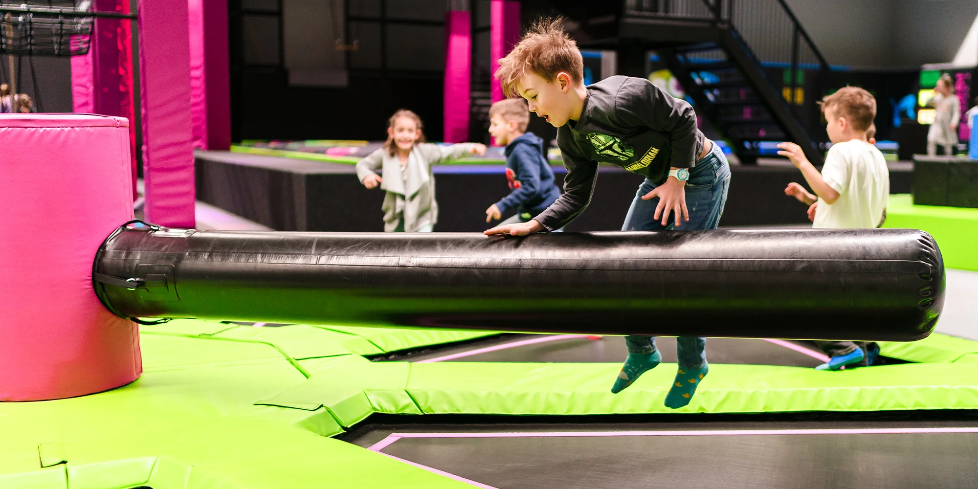 Vstup do trampolínového parku Toboga JUMP! na 60, 90 nebo 120 min.