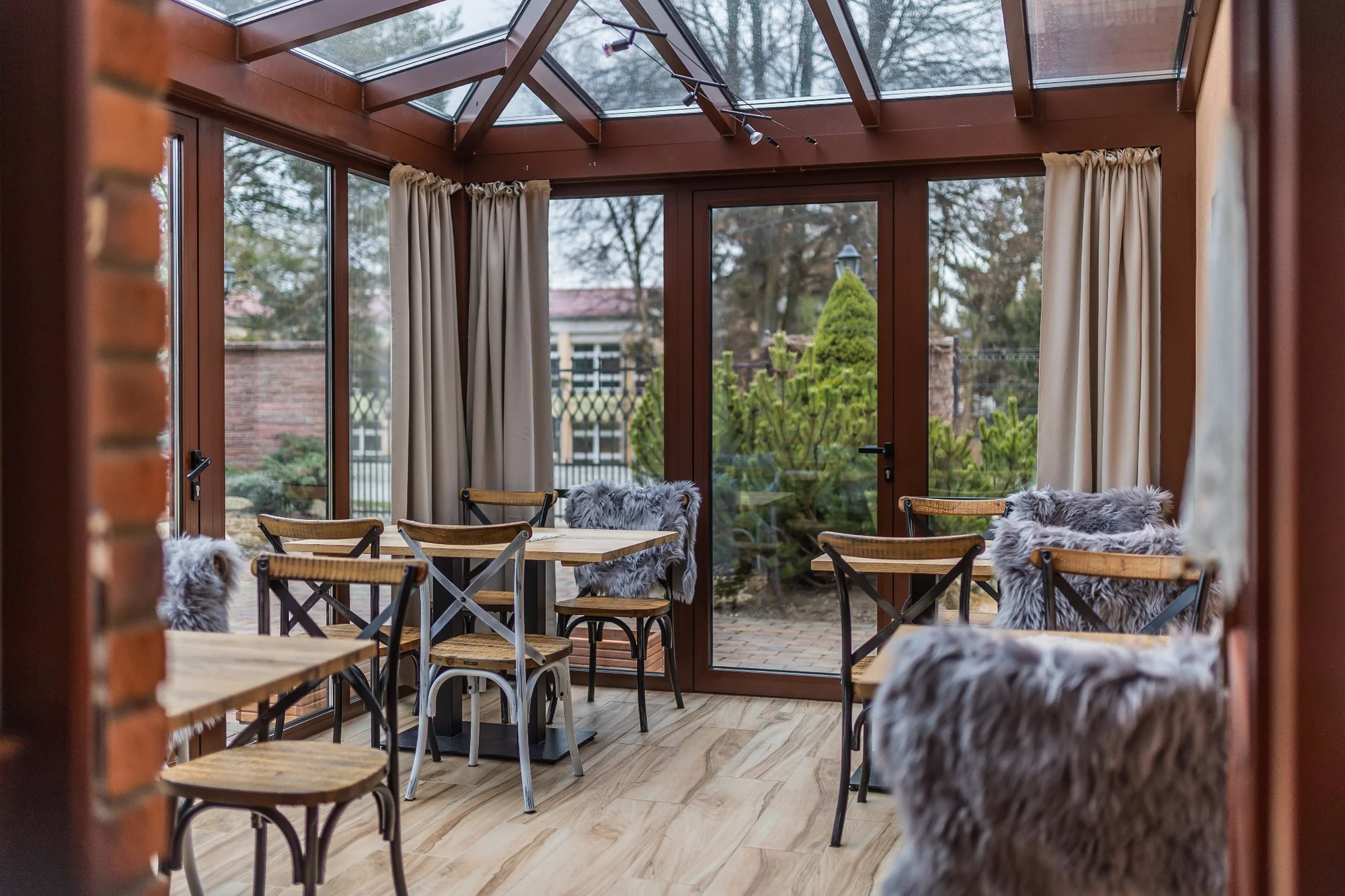 Apartmány v Bešeňové blízko vyhlášeného aquaparku, v ceně neomezený vstup do wellness