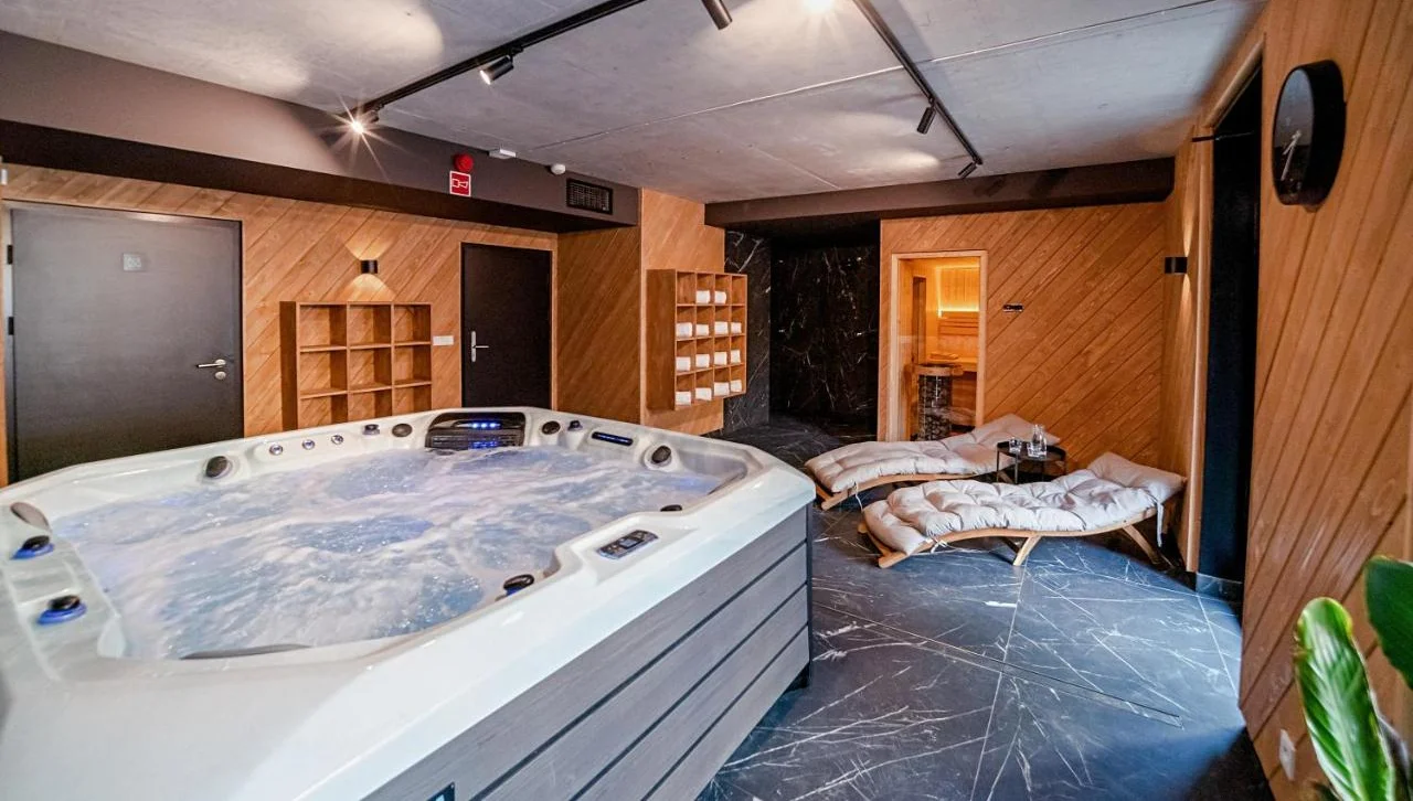 Zbrusu nové moderní apartmány v centru Zakopaného: relaxace ve SPA i dobrodružství