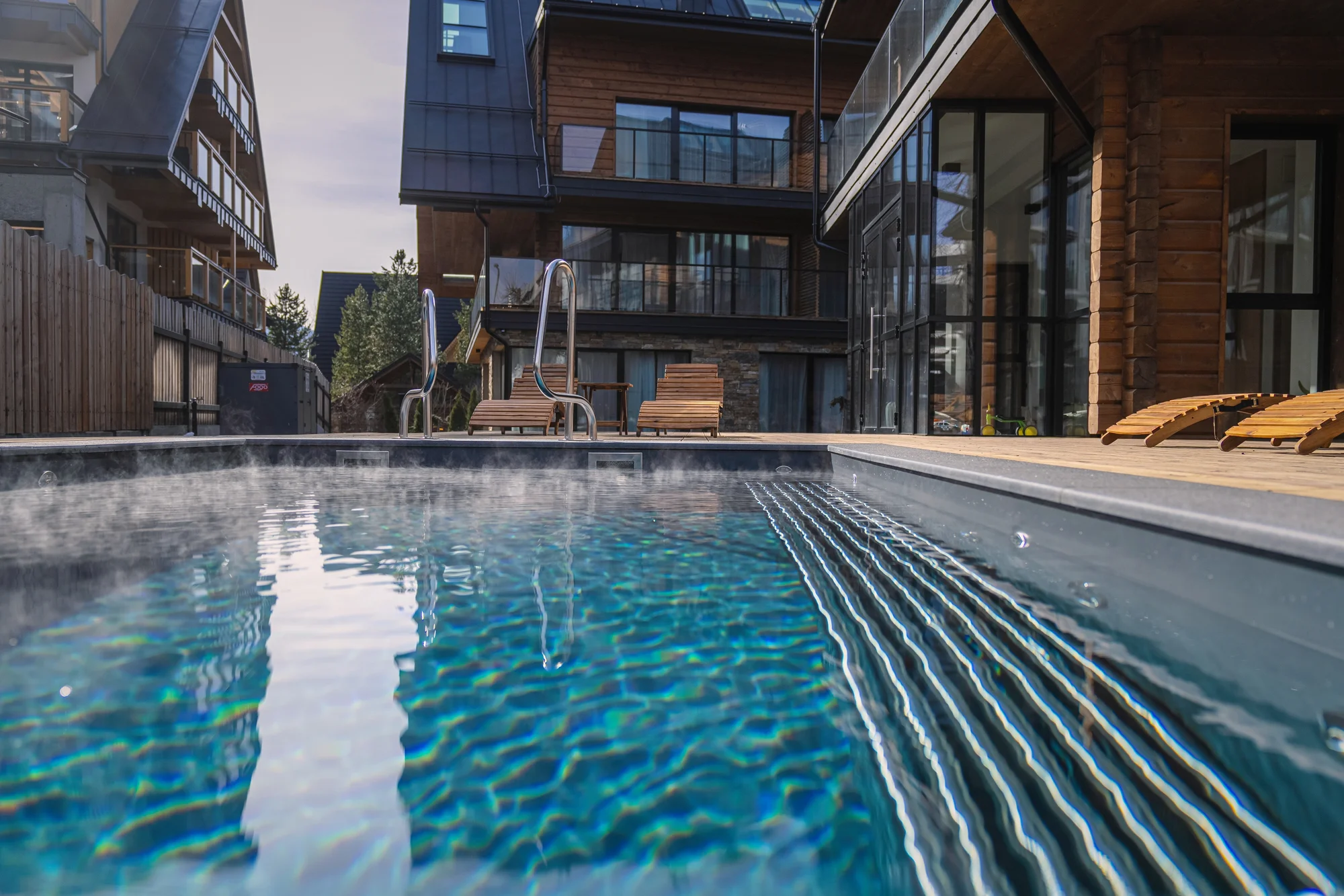 Zbrusu nové moderní apartmány v centru Zakopaného: relaxace ve SPA i dobrodružství