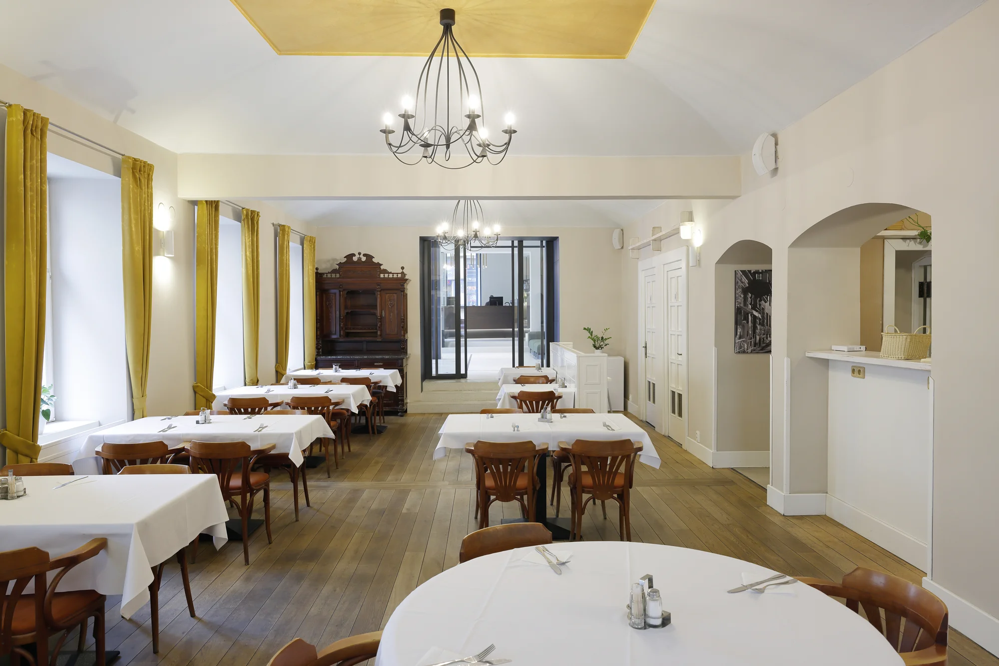 Elegantní hotel na Žižkově, bohaté snídaně a top místa Prahy na dosah