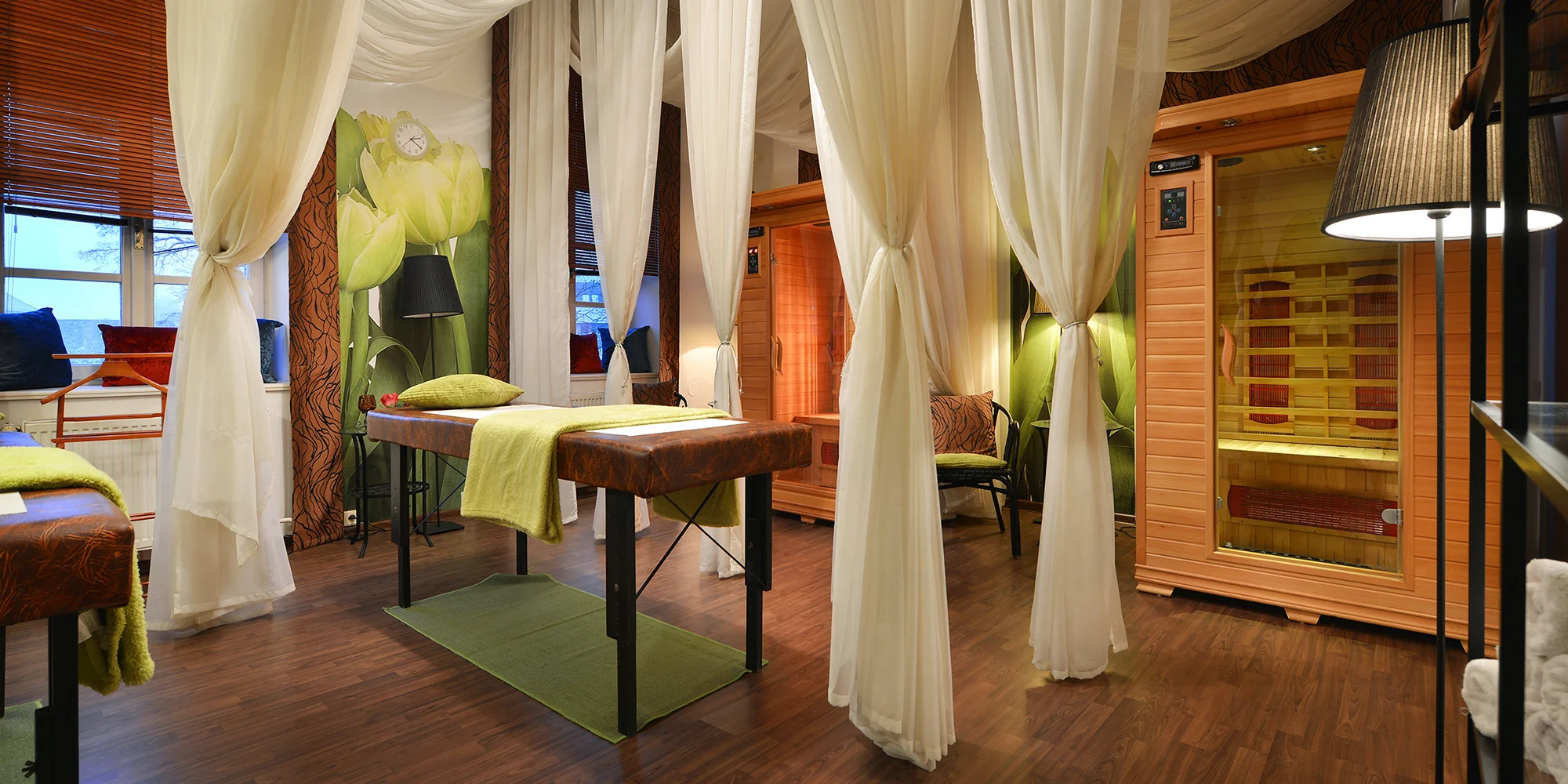 Hotel ve sklářském ráji: pobyt se snídaní či polopenzí, wellness, dámská jízda i bylinkový pobyt