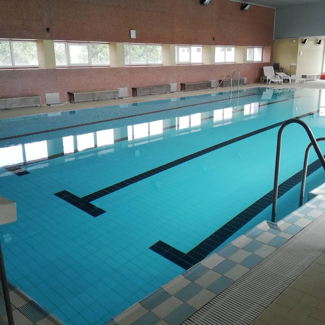 Celodenní vstup pro jednotlivce i rodinu do plaveckého areálu u Brna