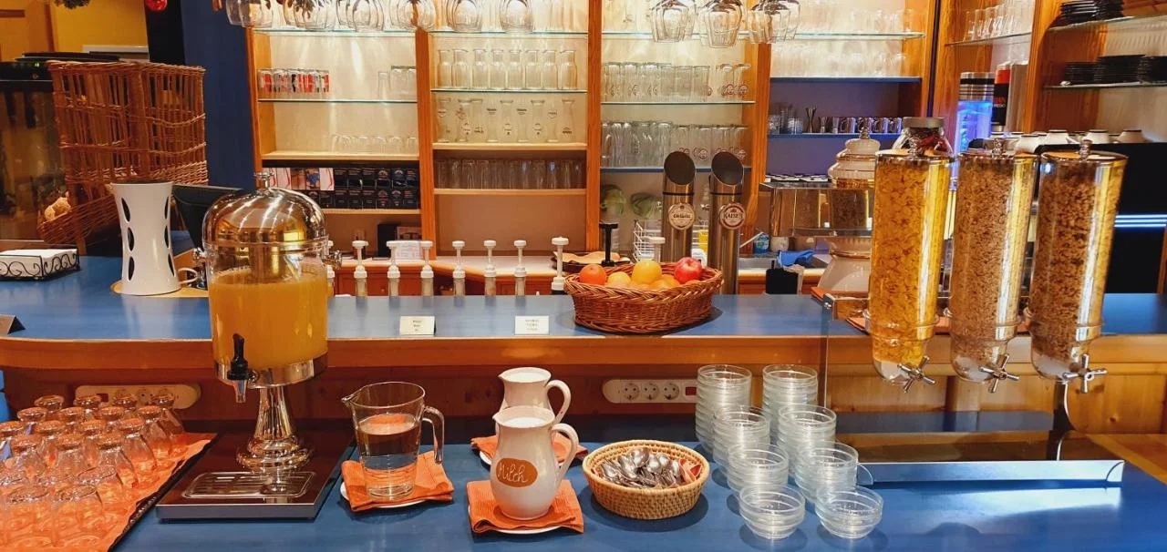 Dachstein s neomezeným wellness a polopenzí, hotel 200 m od lanovky
