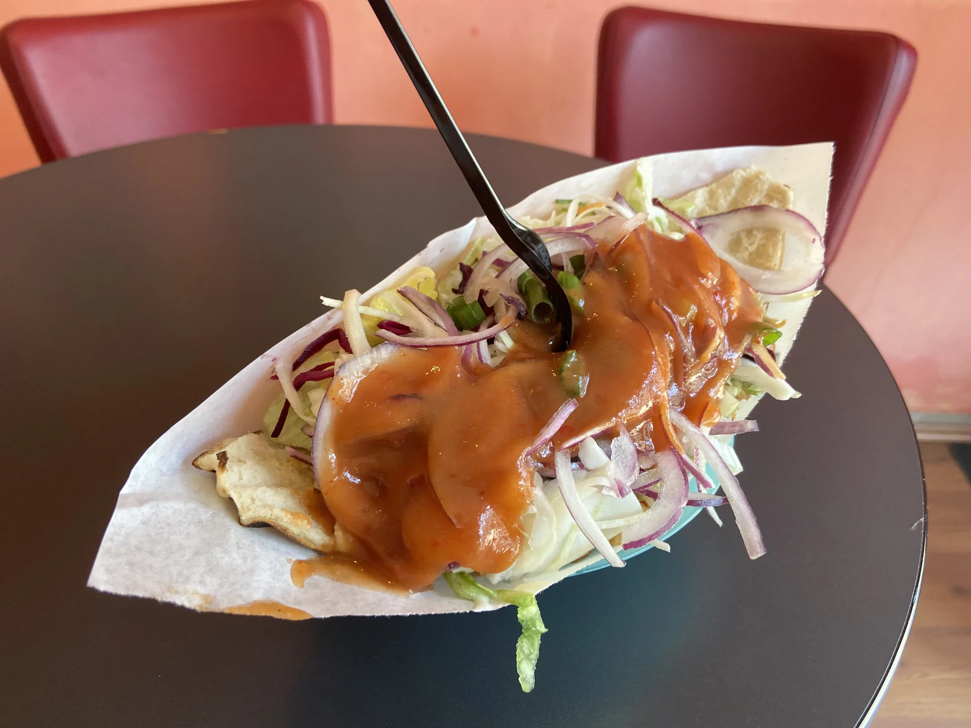 Kebab podle výběru: döner v chlebu či dürüm v tortile i se sýrem