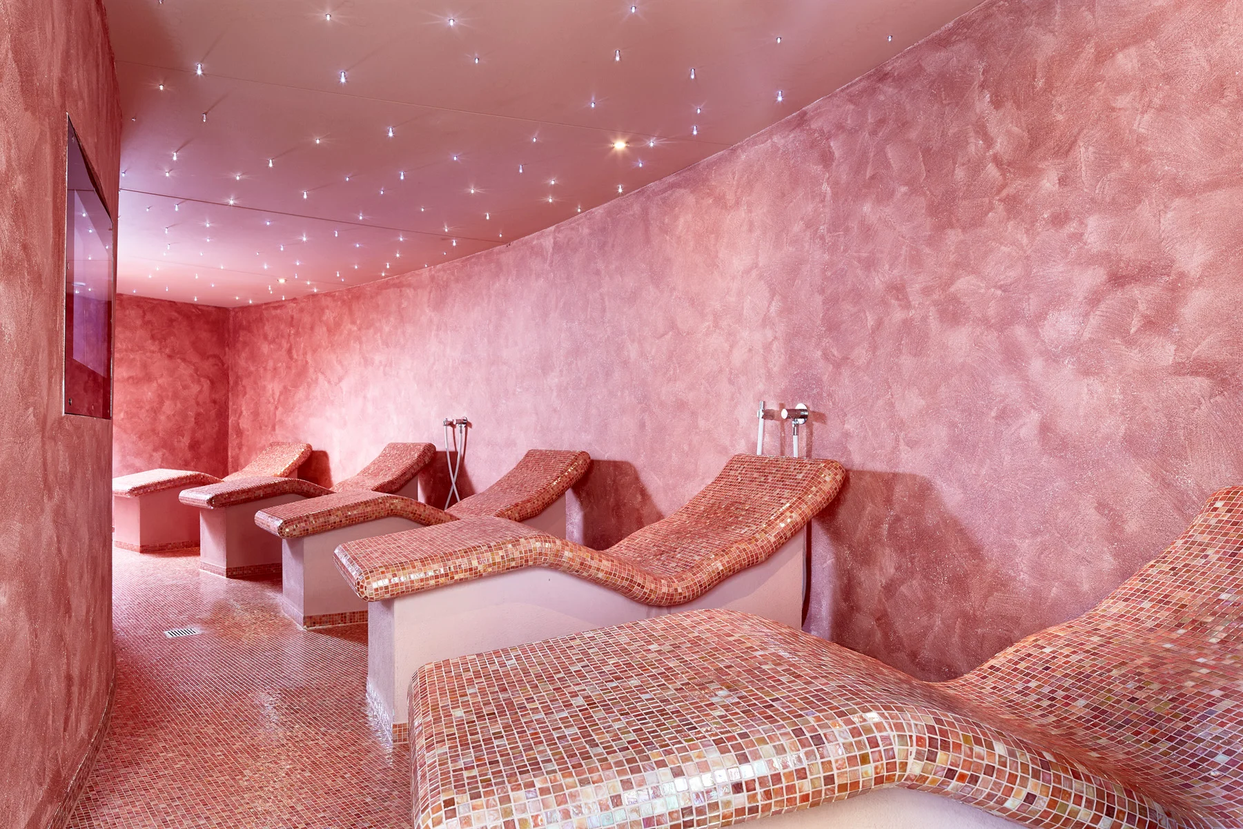 Pobyt v malebném údolí Gastein: polopenze, neomezený wellness, 2 minuty busem k nejbližší lanovce