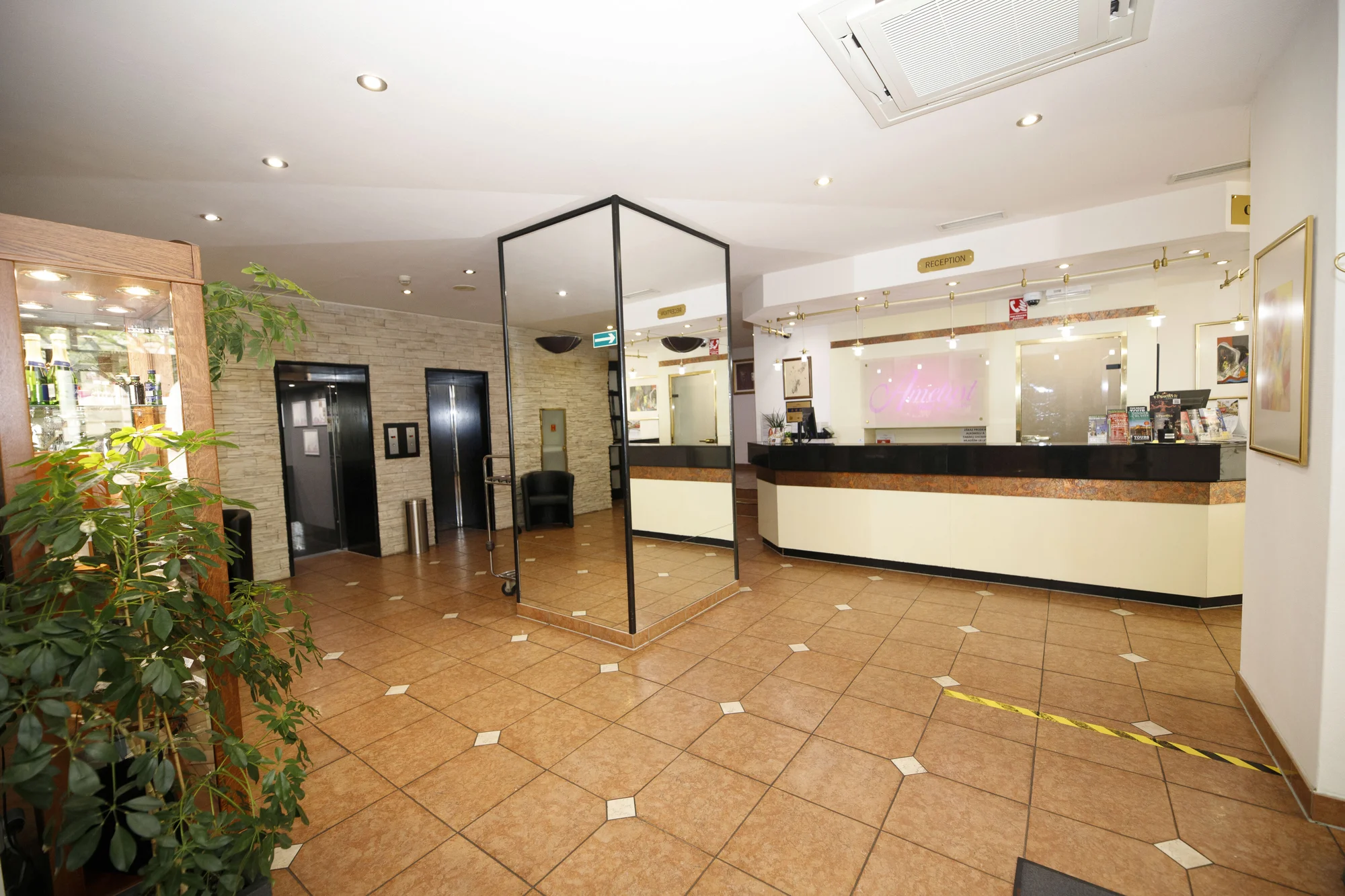 4* hotelu Ametyst: pobyt se snídaní pro dva v historické Praze