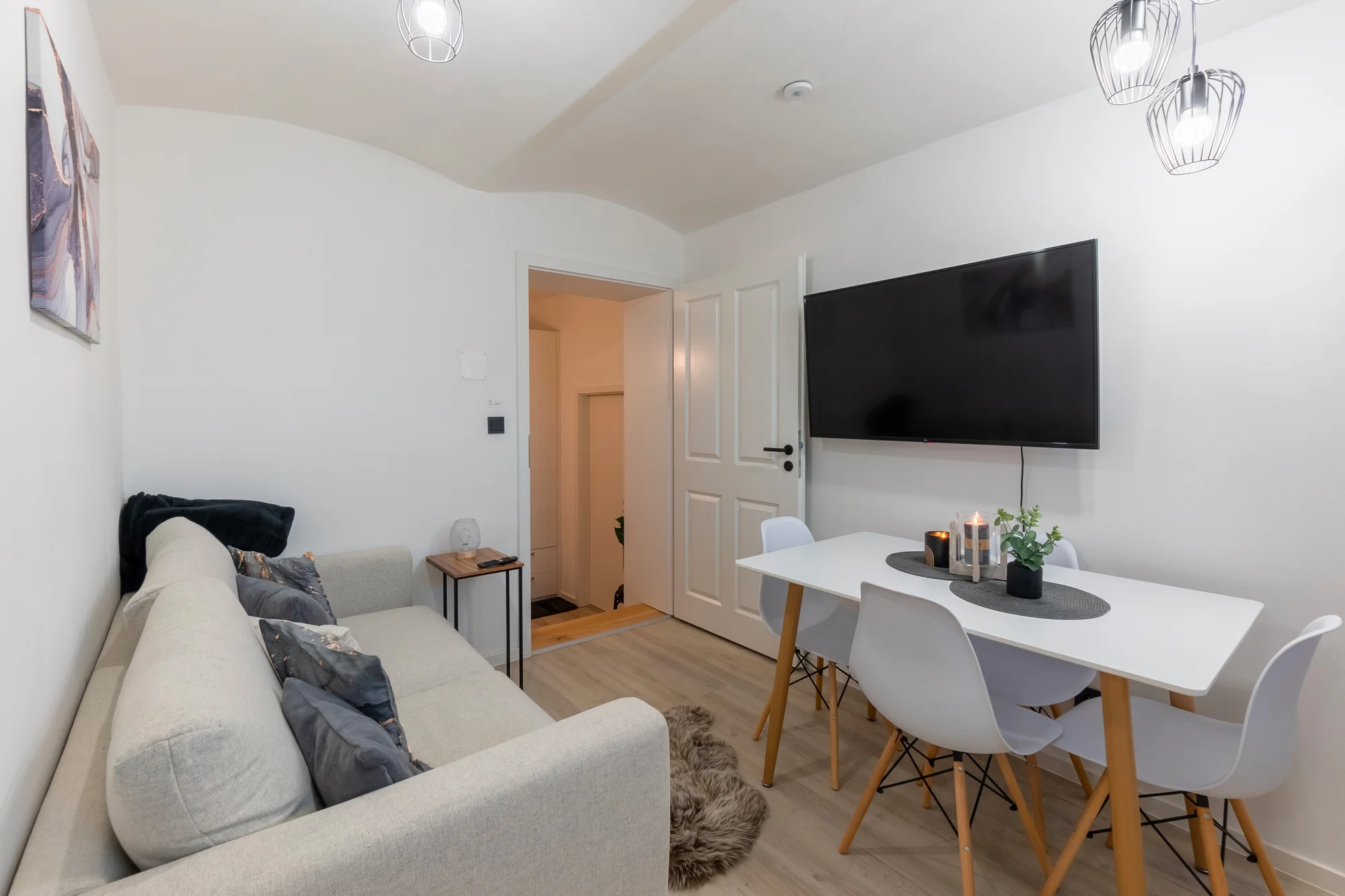 Nádherné apartmány ve Velkých Losinách: kapacita až 8 osob, možnost snídaní i wellness