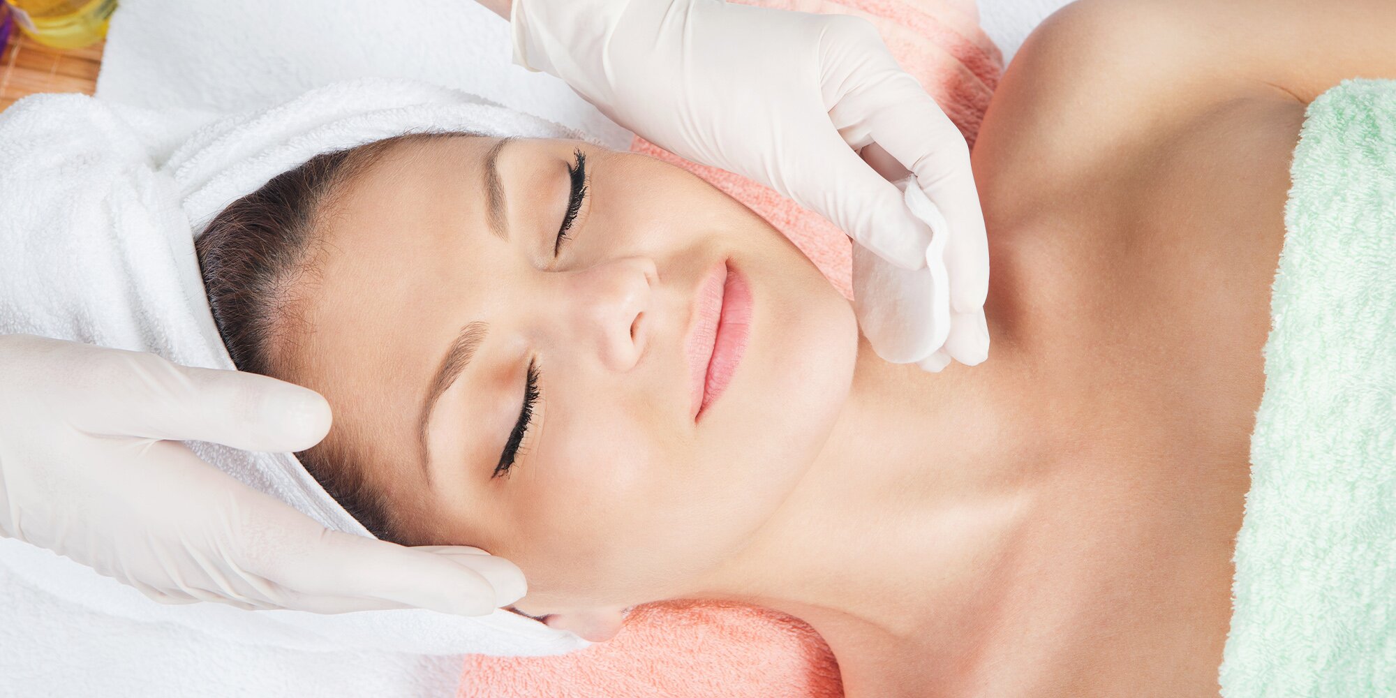 Balíček péče: relaxační masáž a kosmetické ošetření