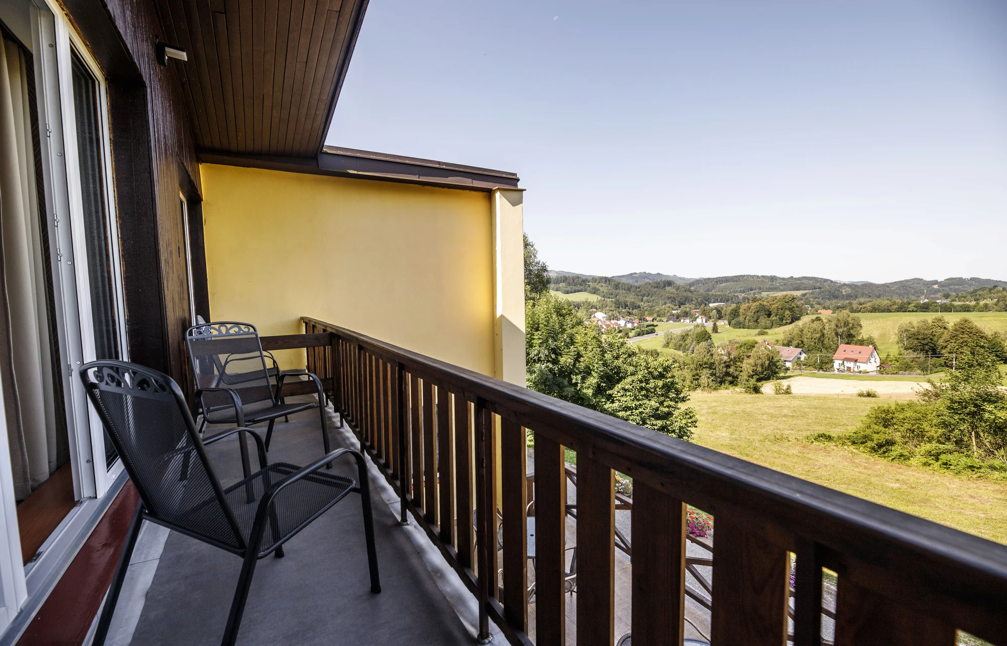 Horský hotel v Beskydech: snídaně, neomezeně dva bazény i sauna
