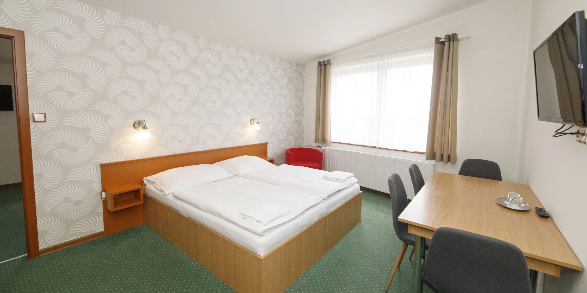 Horský hotel v Beskydech: snídaně, neomezeně dva bazény i sauna