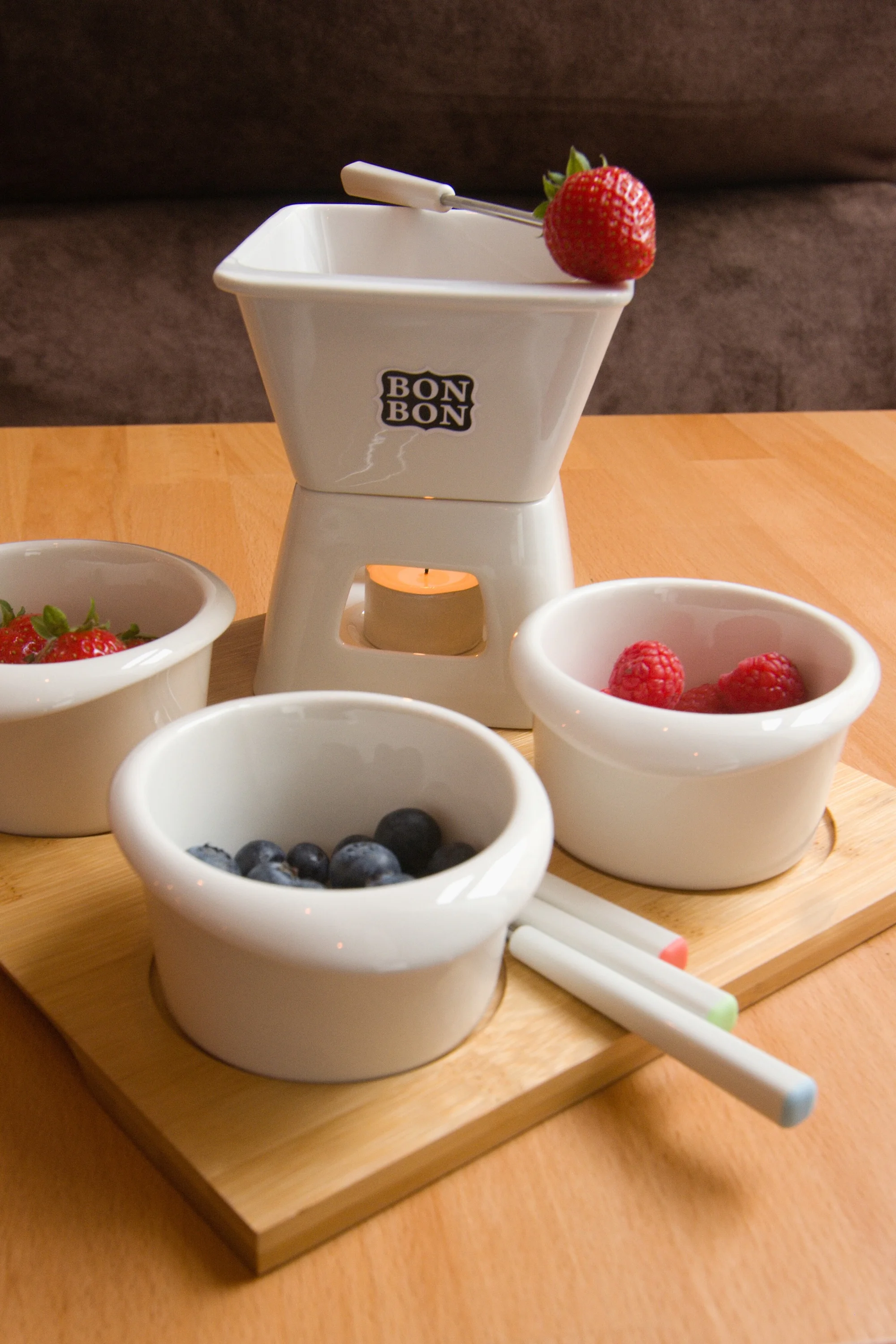 Degustace tří druhů horké čokolády či fondue s lesním ovocem v Chocolaterii Bon Bon: 1 až 3 osoby