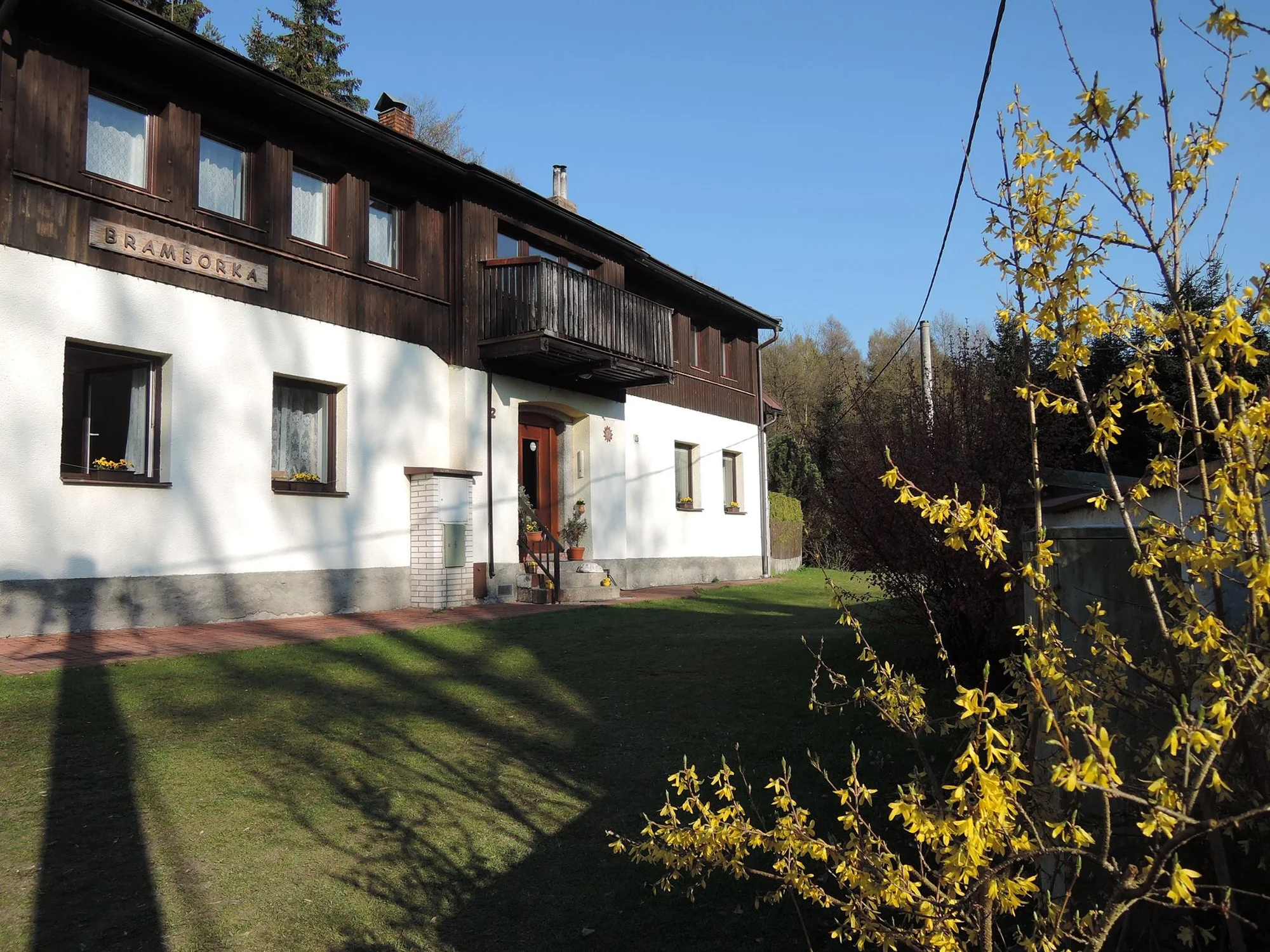 Apartmány v Jizerkách až pro 6 osob: dárek, lahev sektu na pokoji, zahrada, gril, dětské hřiště