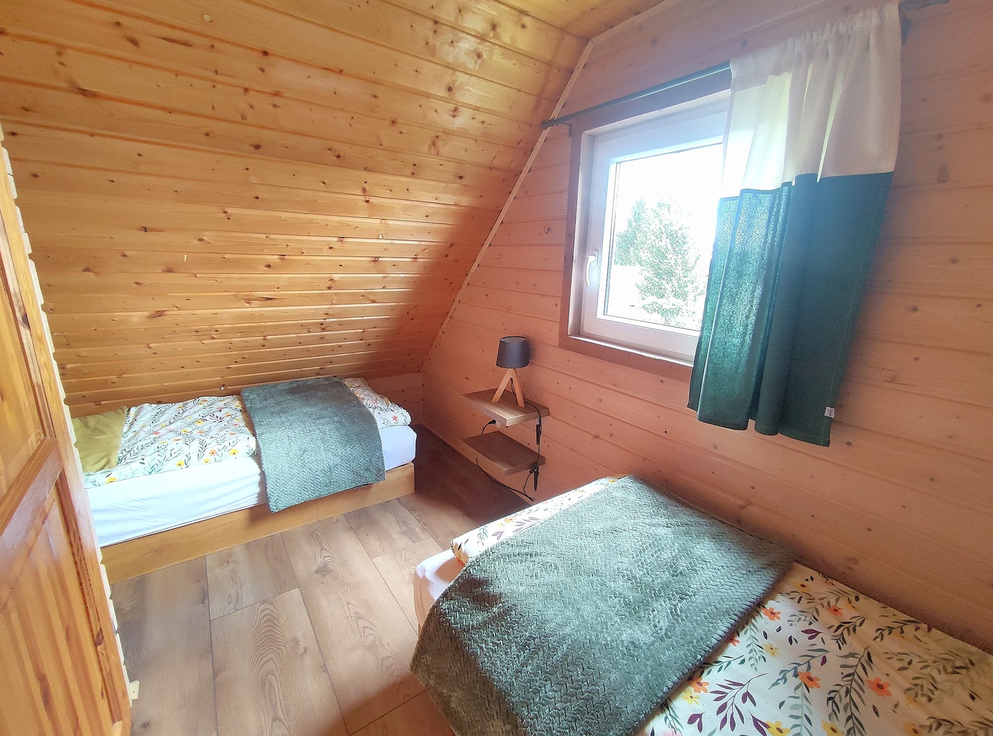 Polské Krkonoše: domek nebo apartmán se zahradou až pro 6 osob