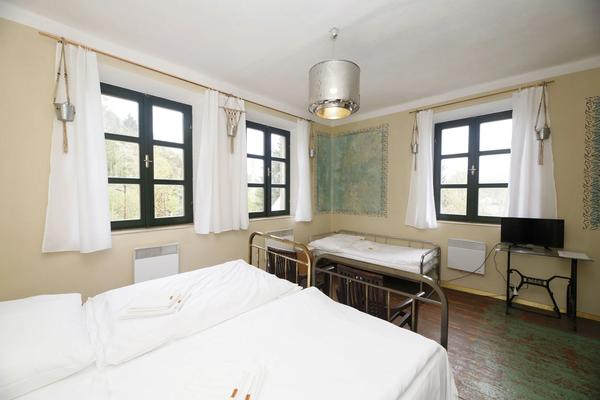 Pobyt ve stylovém hotelu ve Východních Čechách se snídaní a welcome drinkem