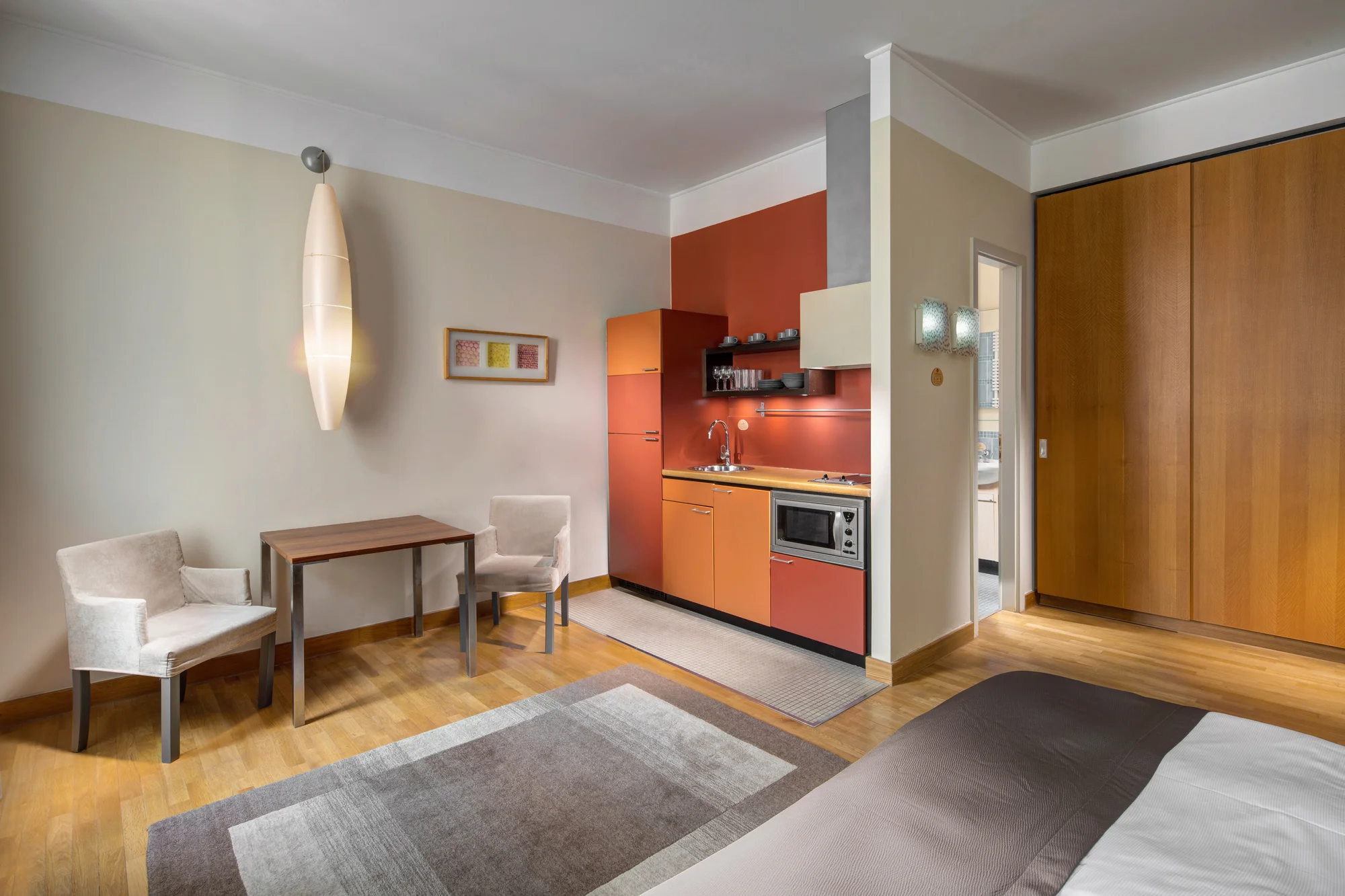 Moderní apartmán nebo studio na Vinohradech se snídaní a saunou
