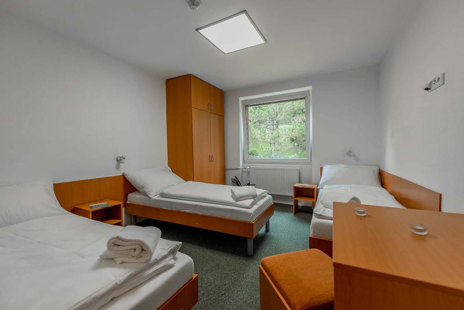 Pobyt v jižních Čechách: hotel či chatka se snídaní, bazén i sportovní aktivity