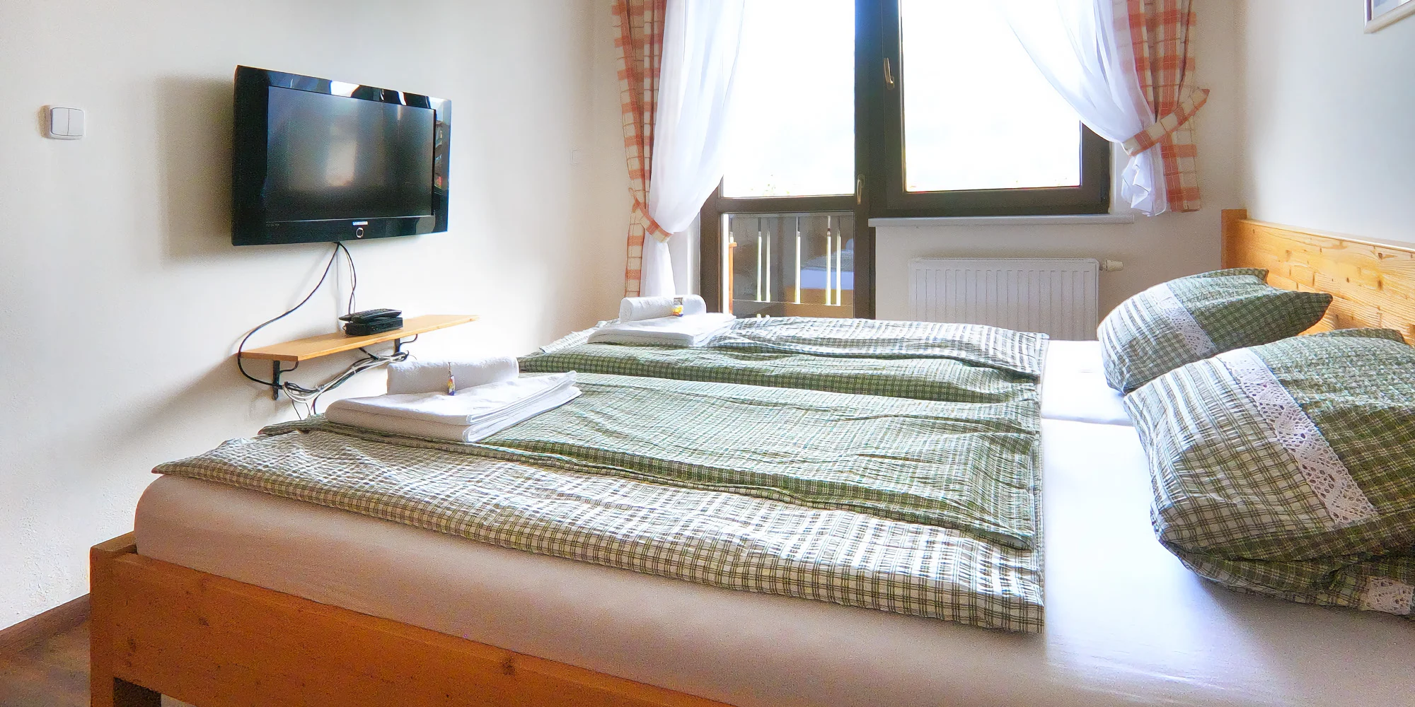 Aktivní dovolená v Tyrolsku: snídaně či polopenze i privátní wellness s finskou saunou