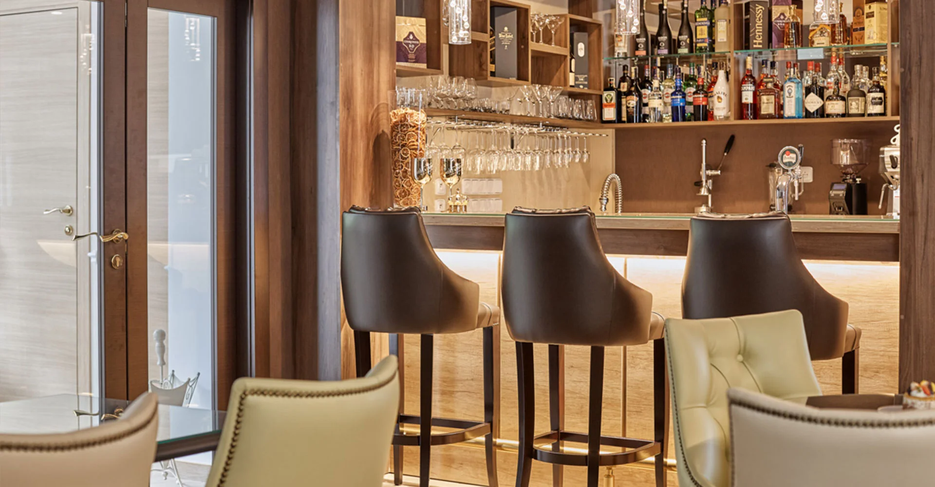 4* pobyt na Karlovarsku: snídaně či polopenze i privátní wellness