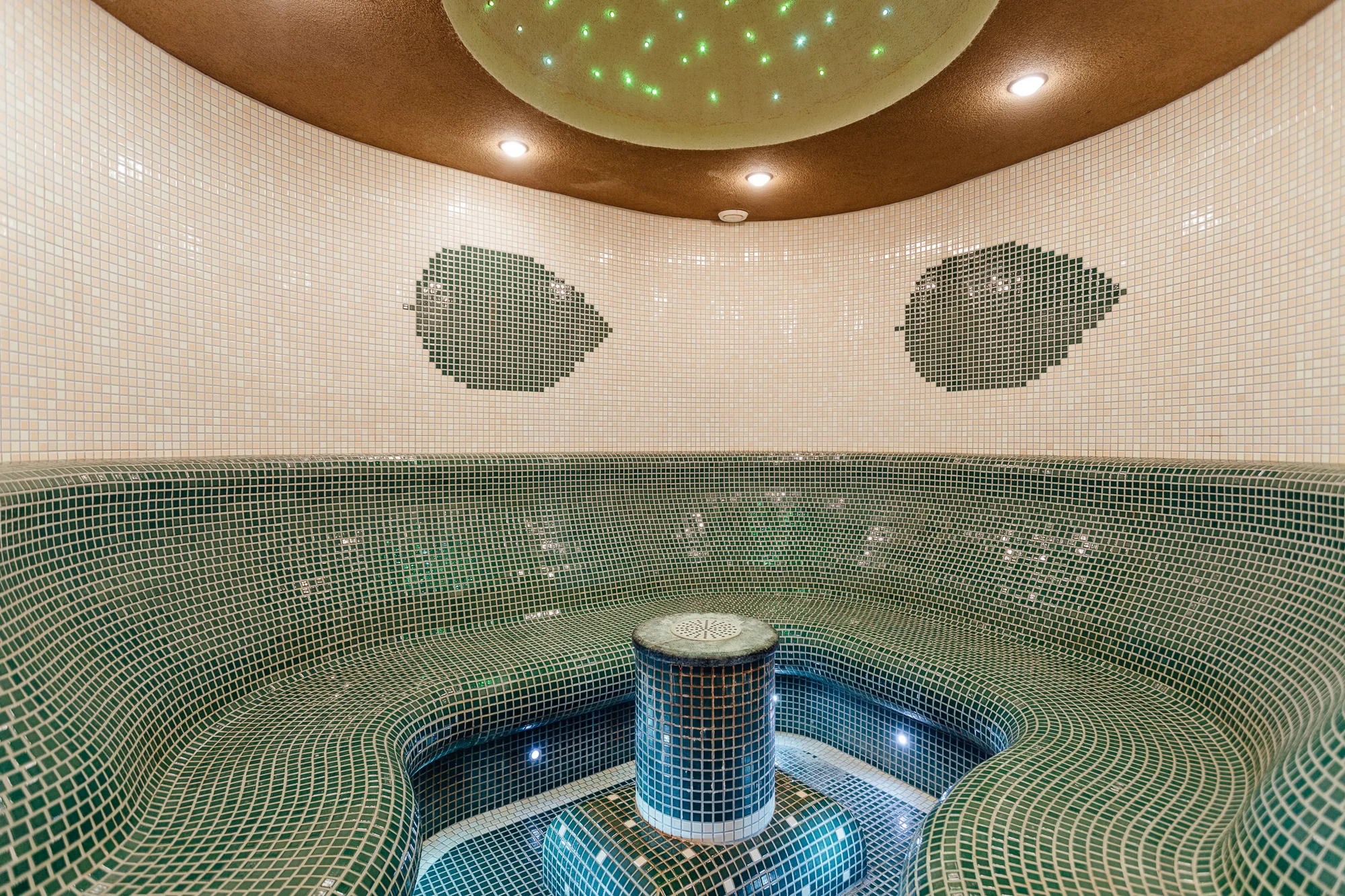 Pobyt v Hotelu Gobor*** v Západních Tatrách s polopenzí a neomezeným wellness