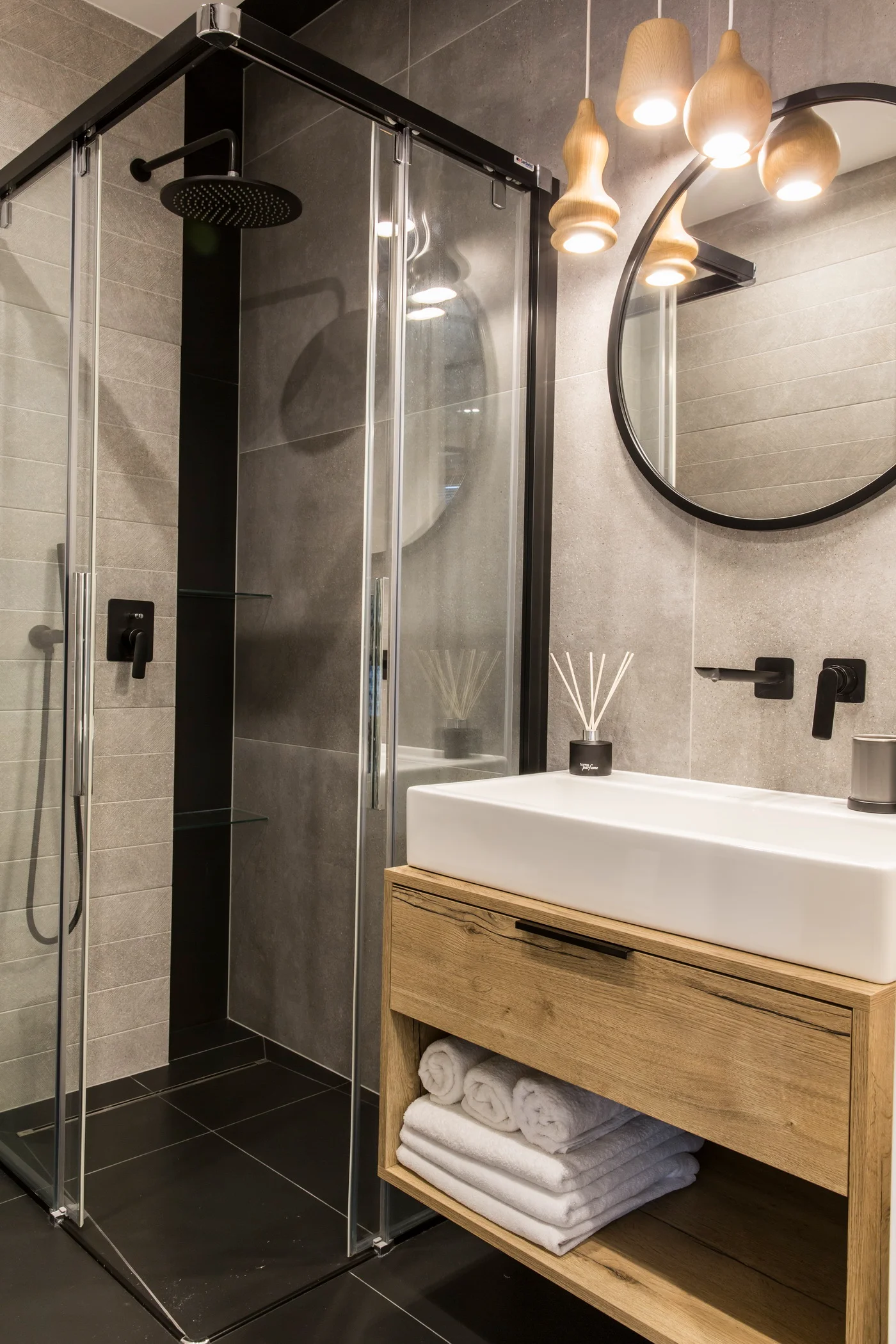 Nové apartmány v Zakopaném až pro 6 osob: cena za celý apartmán, neomezeně sauna a venkovní geotermální bazén