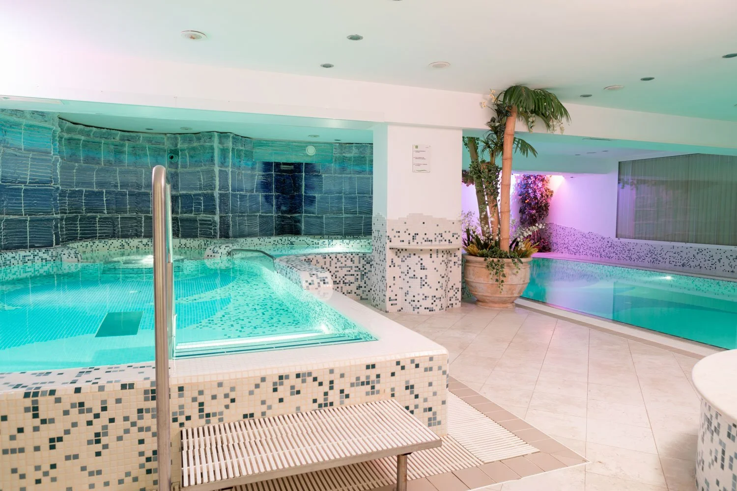 Dolomity: polopenze, wellness se saunou a bazénem, Trentino Guest Card se vstupy na atrakce