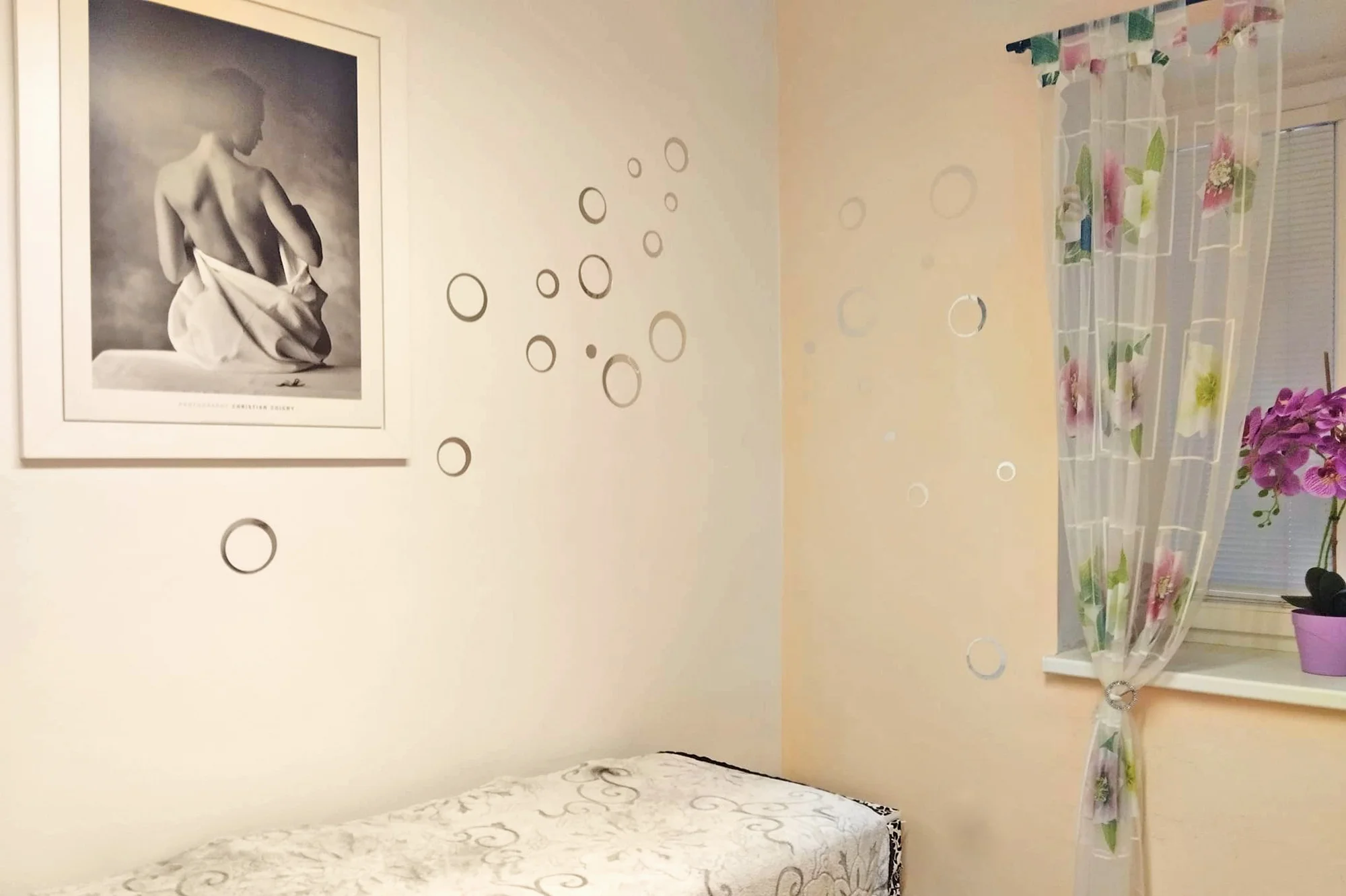 Neinvazivní liposukce: ošetření jedné partie podle výběru kavitací i permanentky