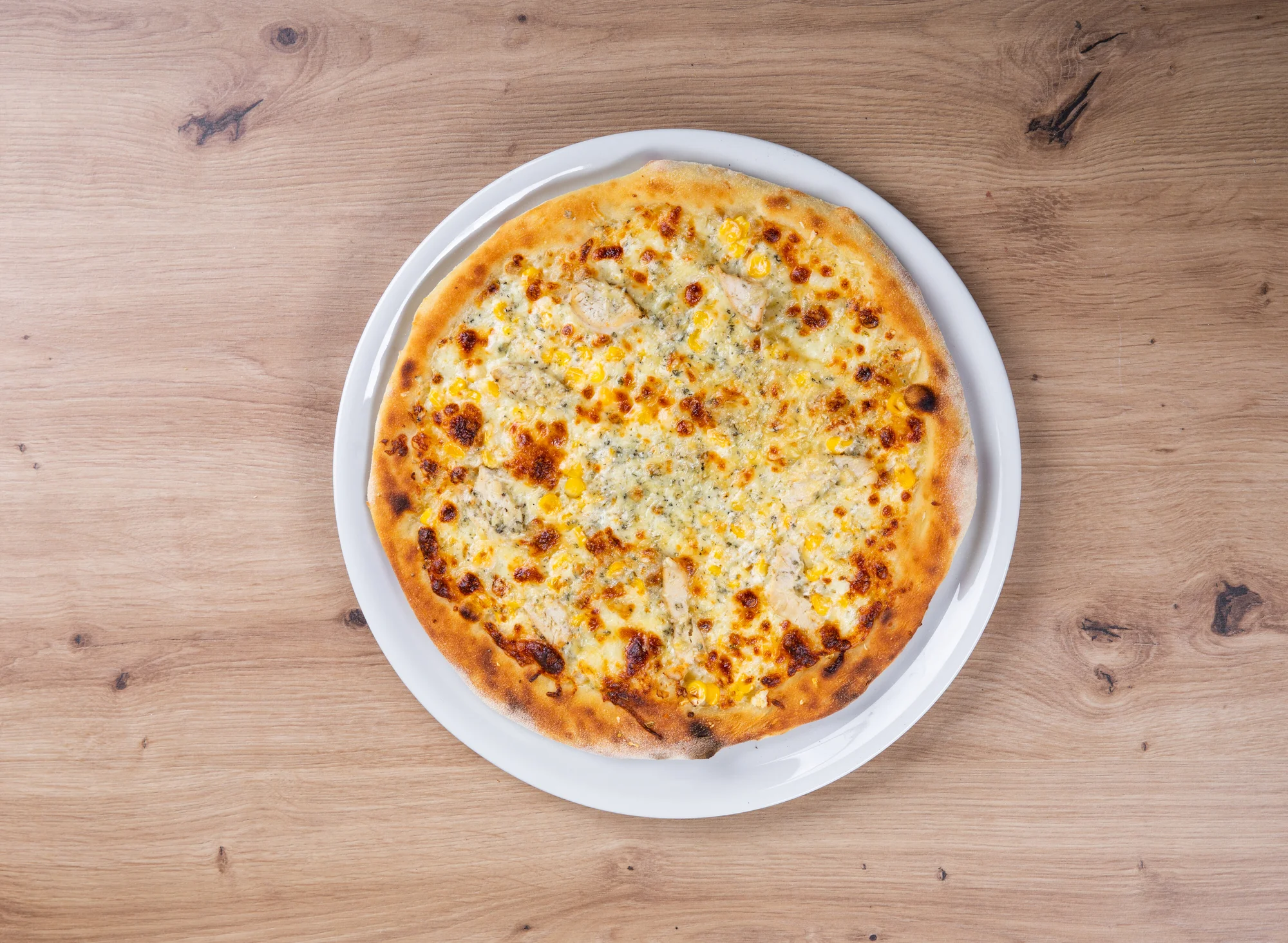 Vymazlený burger nebo pizza dle výběru a nápoj k zaplnění jednoho i dvou vyhládlých a žíznivých žaludků