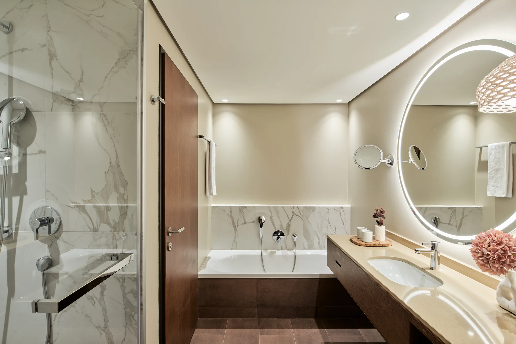 Luxusní wellness pobyt v moderním adult only hotelu: saunové rituály a all inclusive