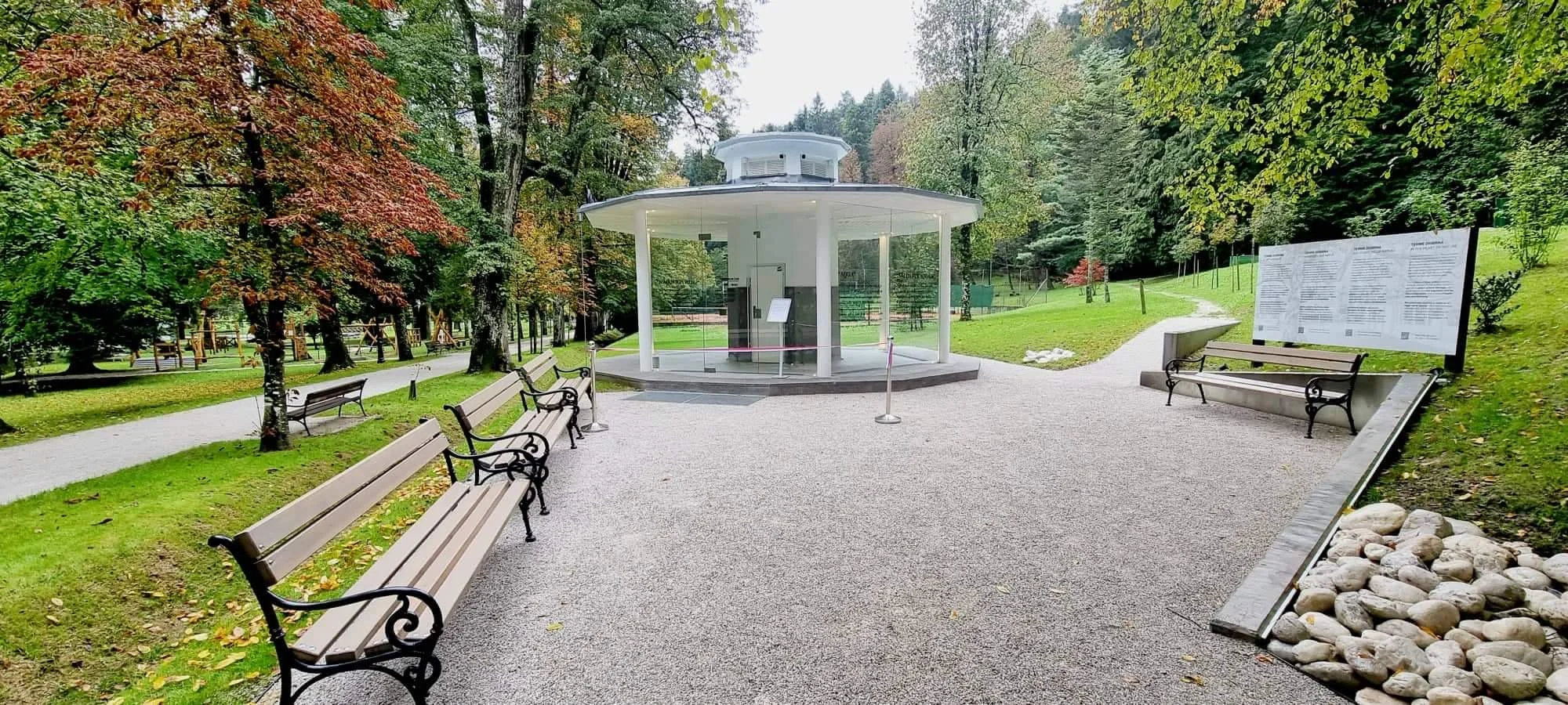 Odpočinek ve slovinském lázeňském městě Dobrna: polopenze a wellness