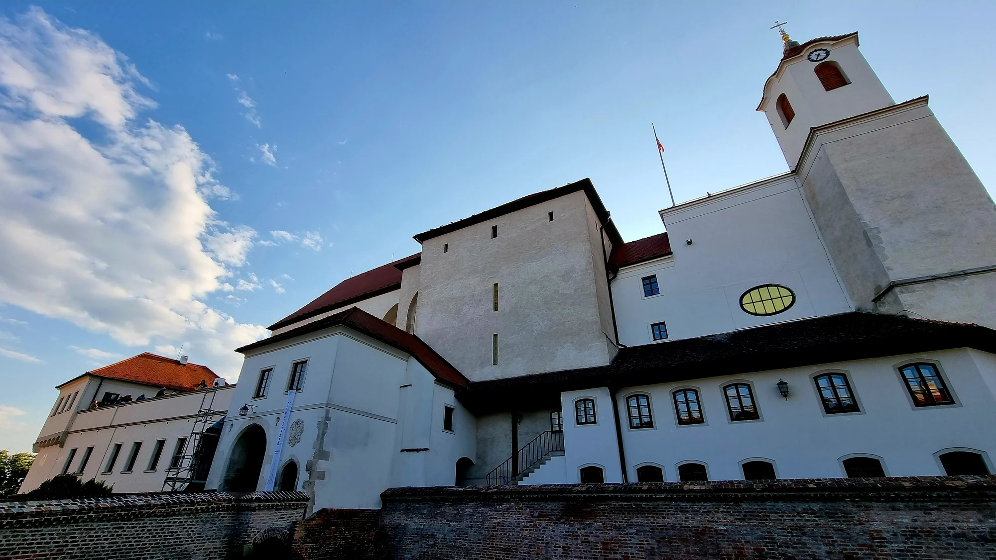 Točená zmrzka nebo nadupaný zmrzlinový pohár přímo na Špilberku
