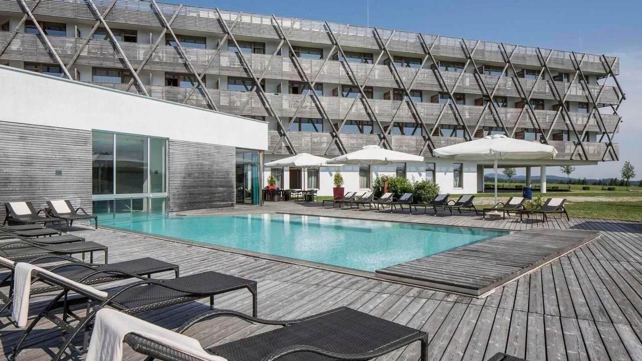 Luxusní wellness pobyt v moderním adult only hotelu: saunové rituály a all inclusive