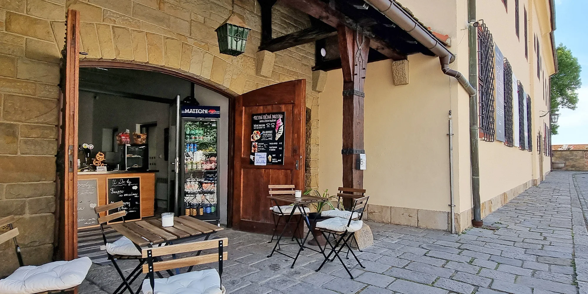 Točená zmrzka nebo nadupaný zmrzlinový pohár přímo na Špilberku