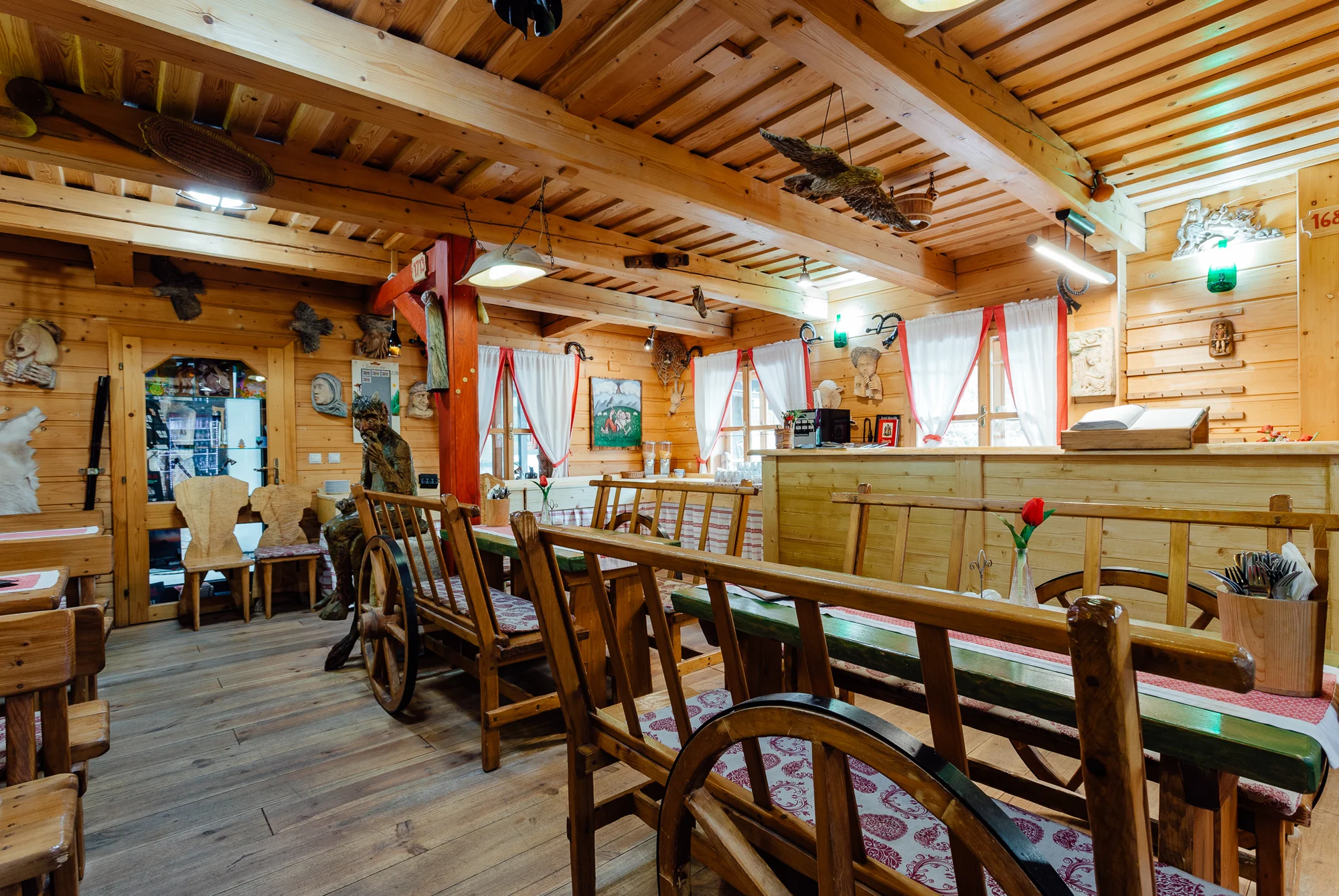 Zážitkový pobyt v tradiční dřevěnici v Malé Fatře s jídlem, wellness i adventure golfem