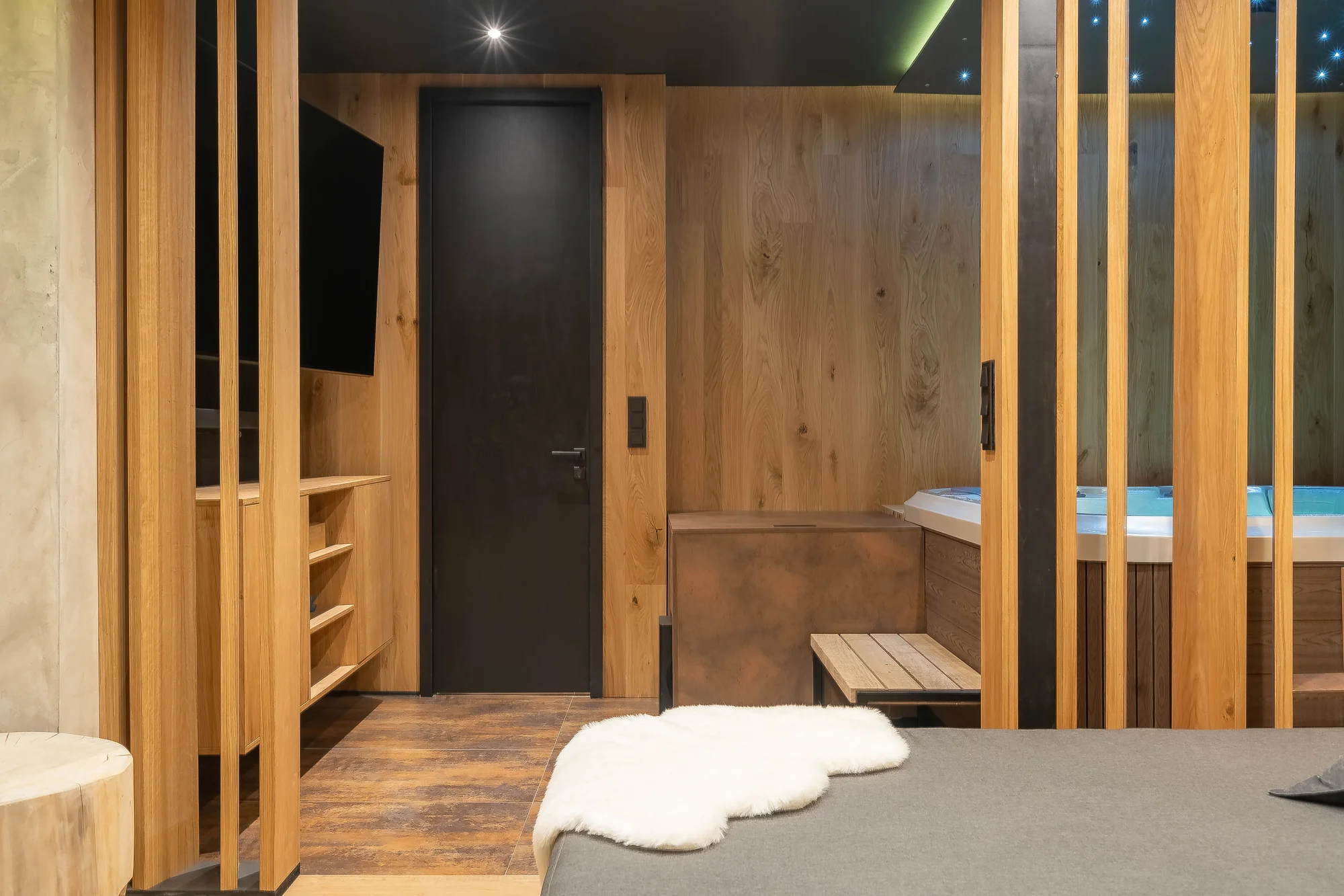 Privátní wellness apartmány na 120 min.: vířivka, sauna i relax zóna