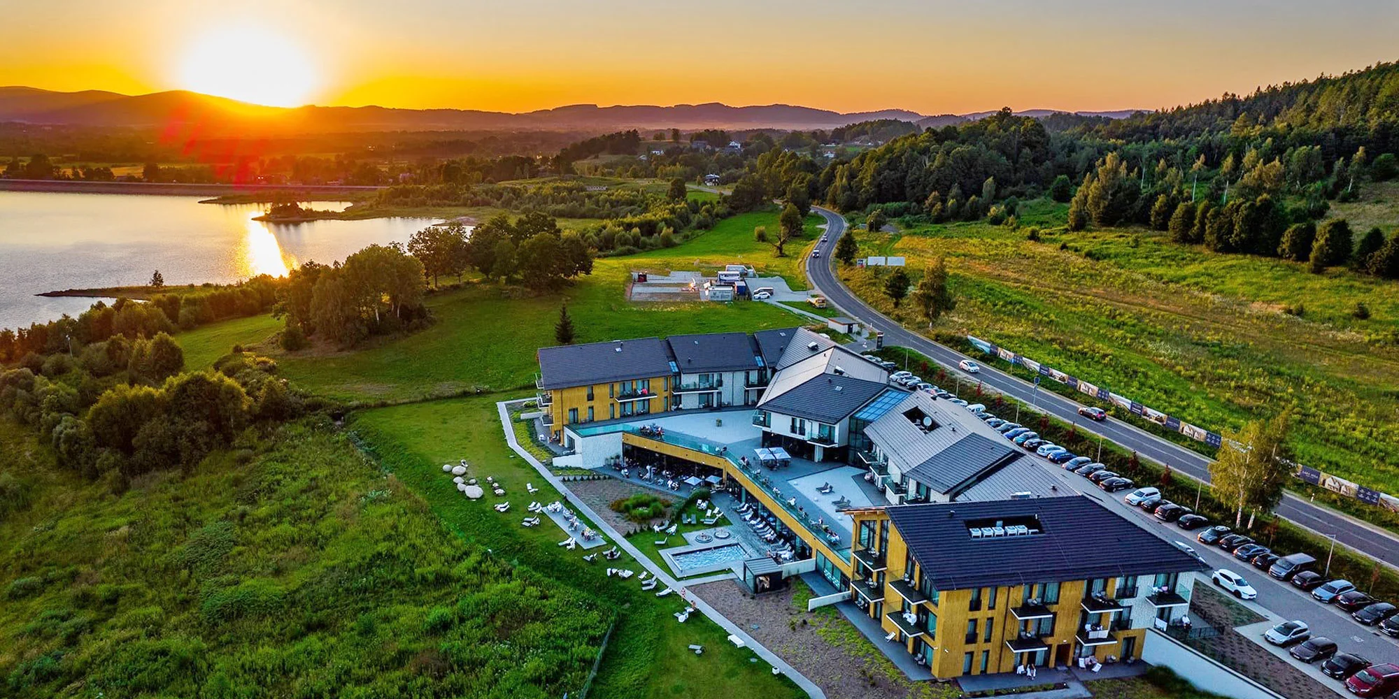 Pobyt v luxusním resortu v polských Krkonoších: jídlo a wellness i venkovní vyhřívaný bazén