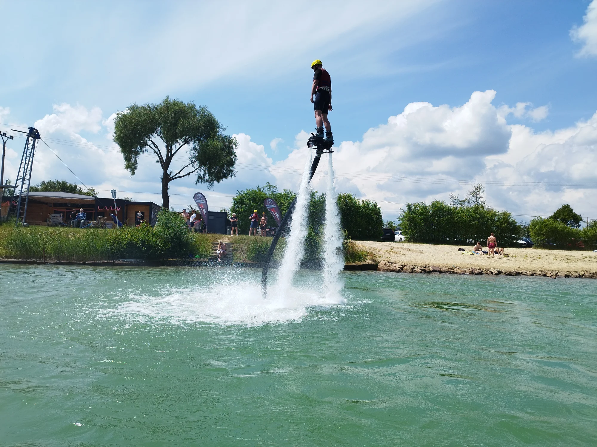 Flyboard: let nad hladinou v Brně, Ostravě, Plzni, Praze nebo České Lípě