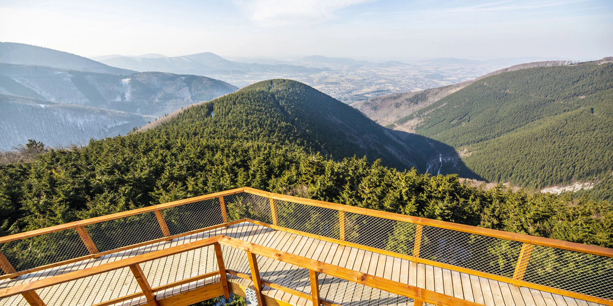 4* pobyt v Rožnově: snídaně či polopenze, neomezeně wellness a bazén i procedury