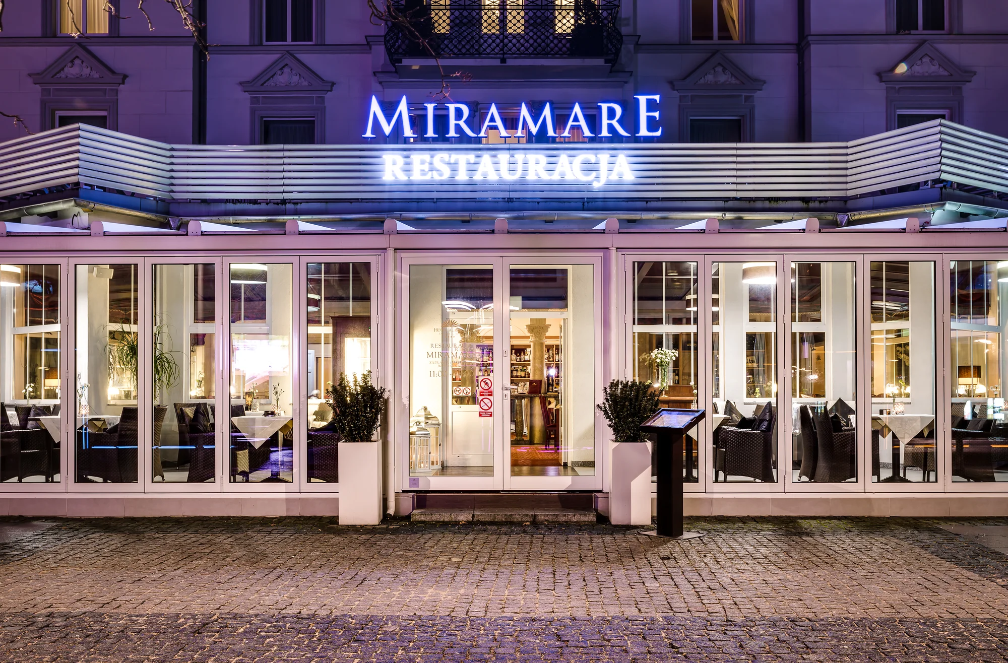 Międzyzdroje: hotel u pláže, neomezeně wellness, polopenze a ráj pro děti