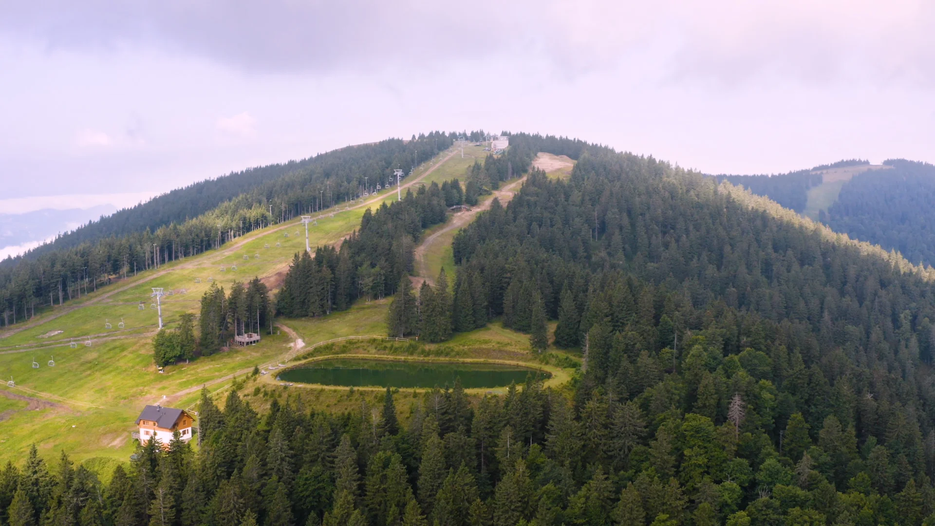 Slovinské Alpy: moderní ubytování pro pár i rodinu, výlety, polopenze i adrenalin, 2 děti zdarma