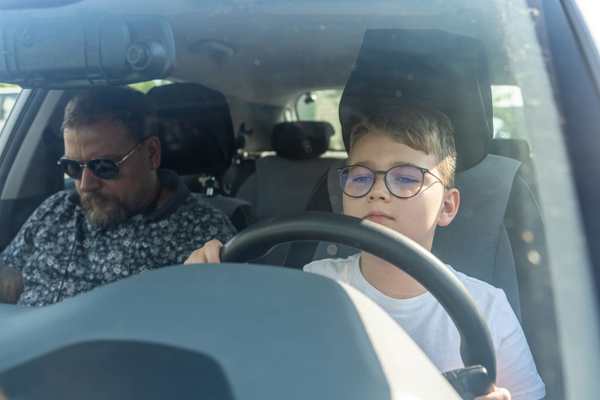 Zážitkové jízdy pro děti: autobus i osobní a nákladní auto