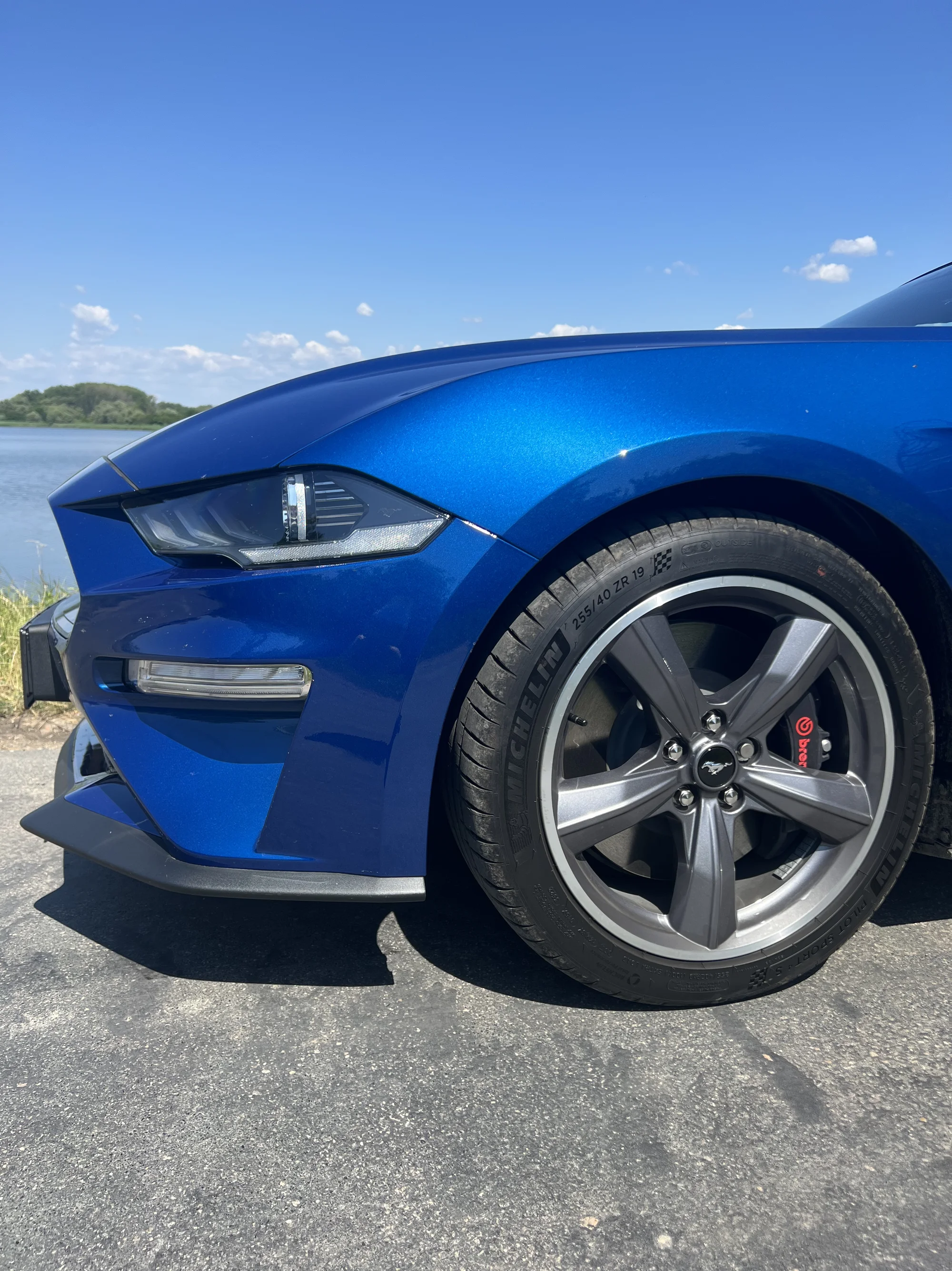 Zážitková jízda s Fordem Mustang California Special 5.0 V8 na 12 až 72 hodin