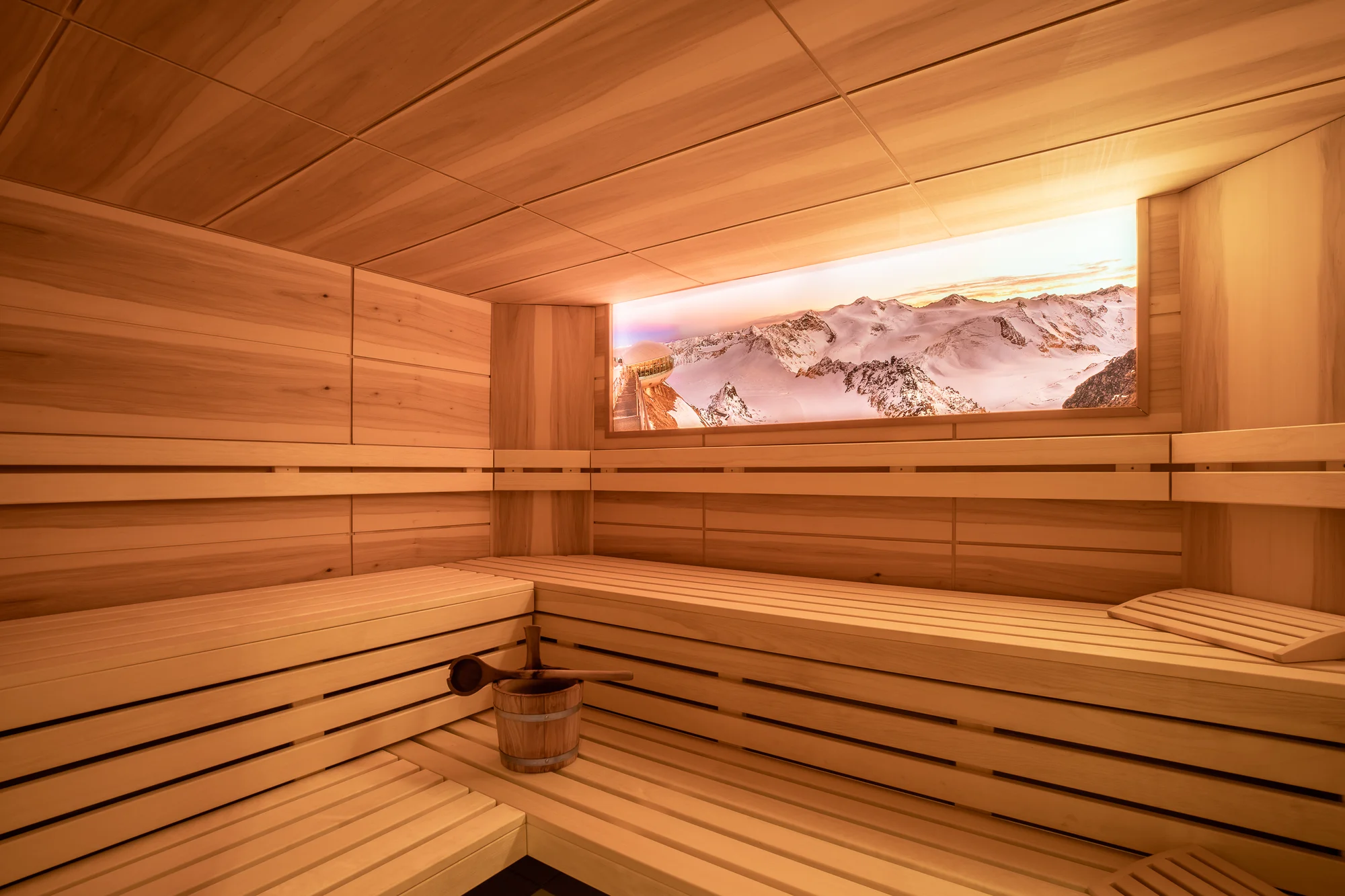 Pitztalský ledovec: hotel v 1700 m n. m. s panoramatickým wellness, celodenní stravou a kartou plnou výhod