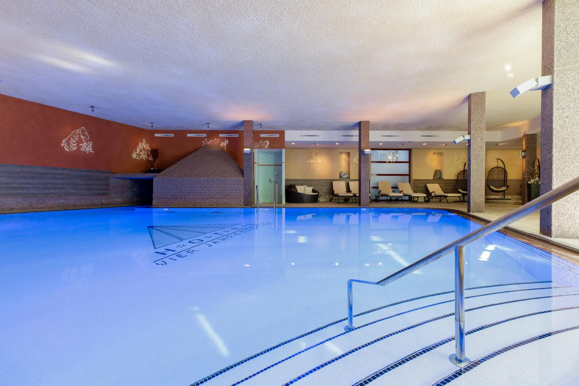 Pitztalský ledovec: hotel v 1700 m n. m. s panoramatickým wellness, celodenní stravou a kartou plnou výhod