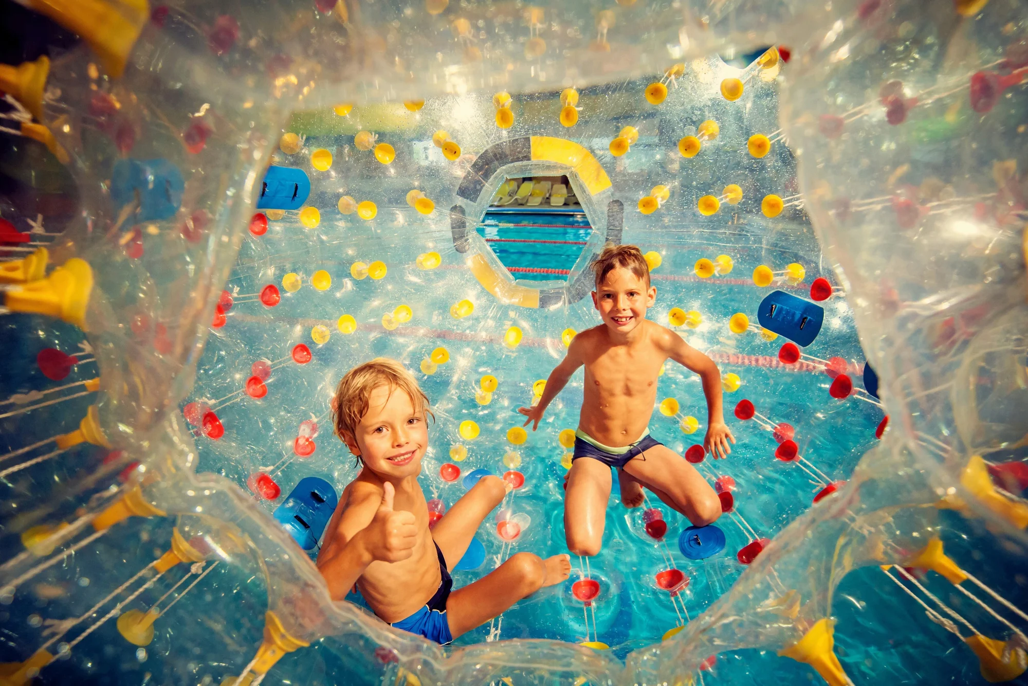 Rodinný pobyt ve Visle: resort s aquaparkem, polopenze či plná penze, dětský klub