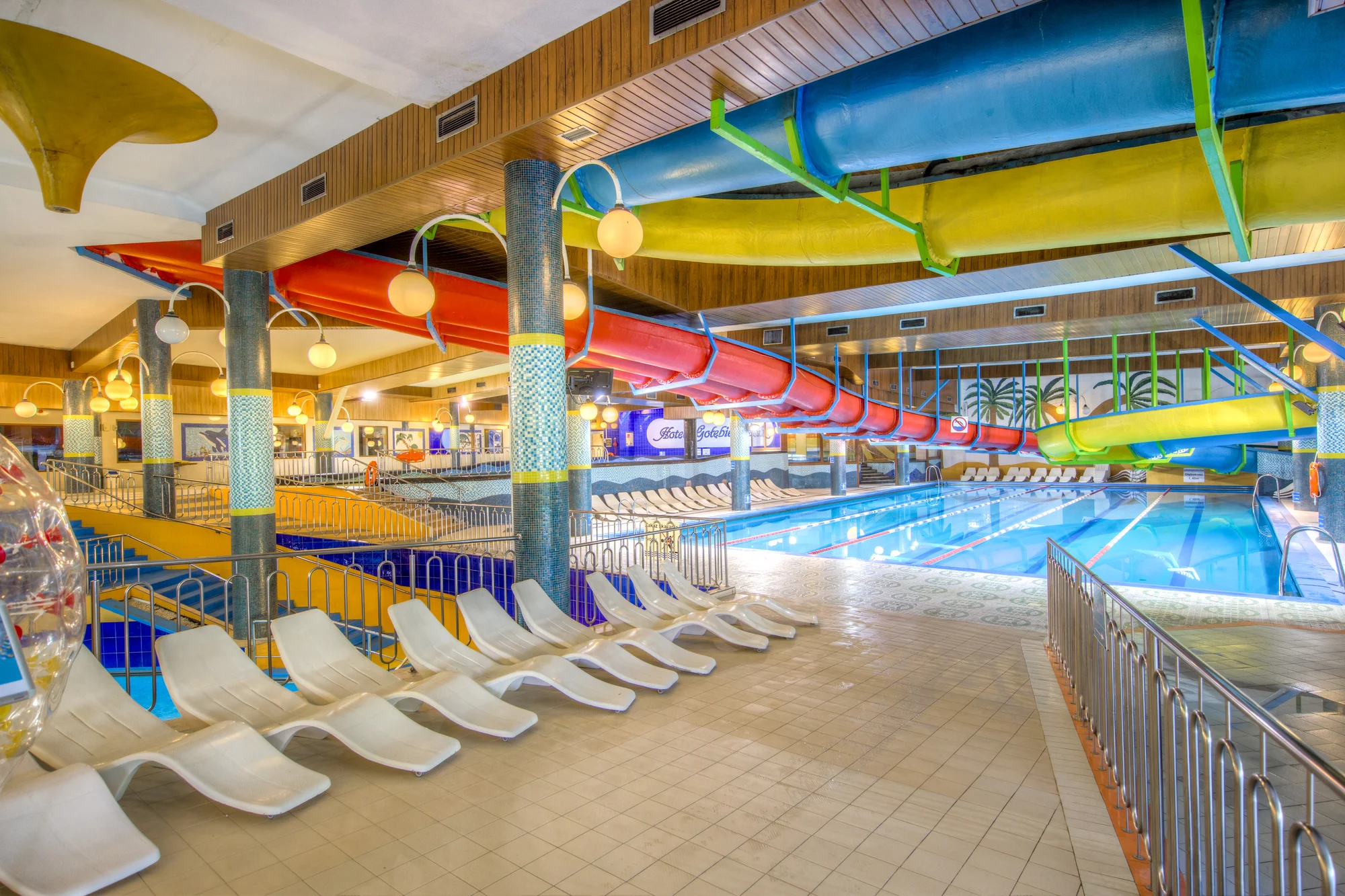 Rodinný pobyt ve Visle: resort s aquaparkem, polopenze či plná penze, dětský klub