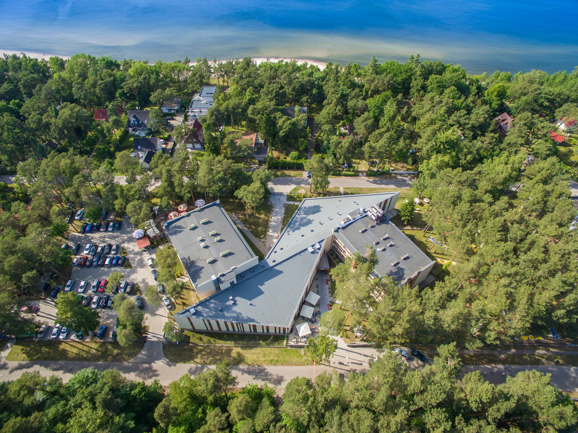 Polský relax u Baltského moře: pobyt v lázeňském komplexu s jídlem a wellness