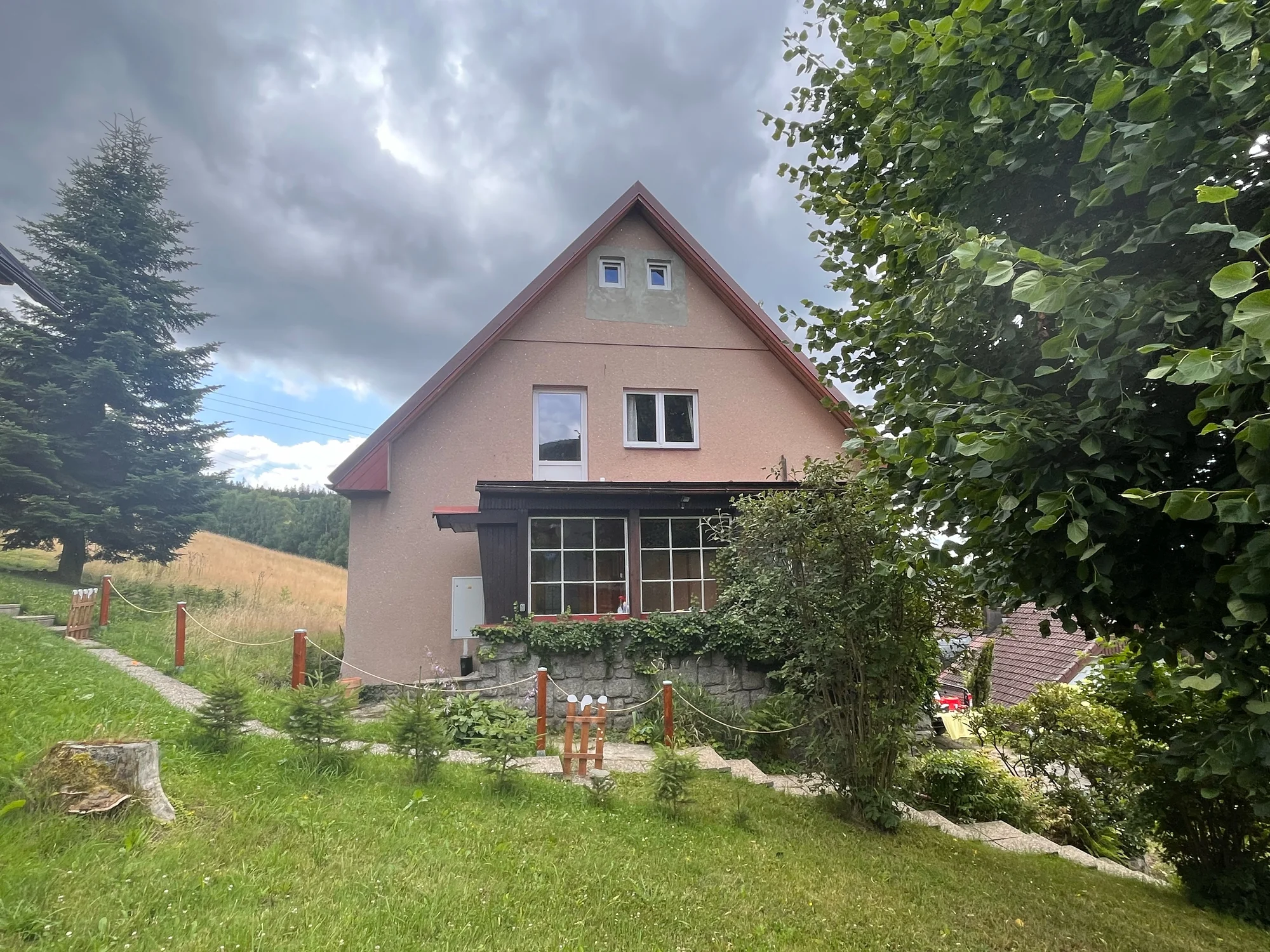 Pohodová dovolená v Krkonoších: apartmány až pro 6 osob, sleva na privátní saunu