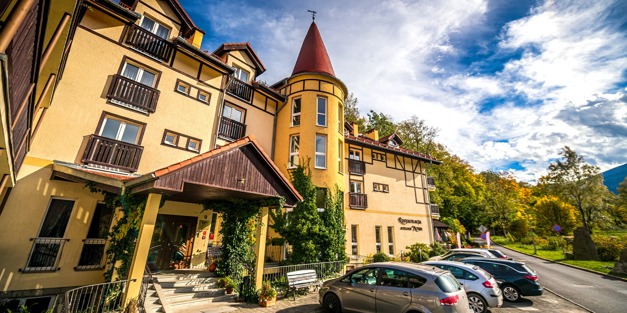Hotel Nowa Ski